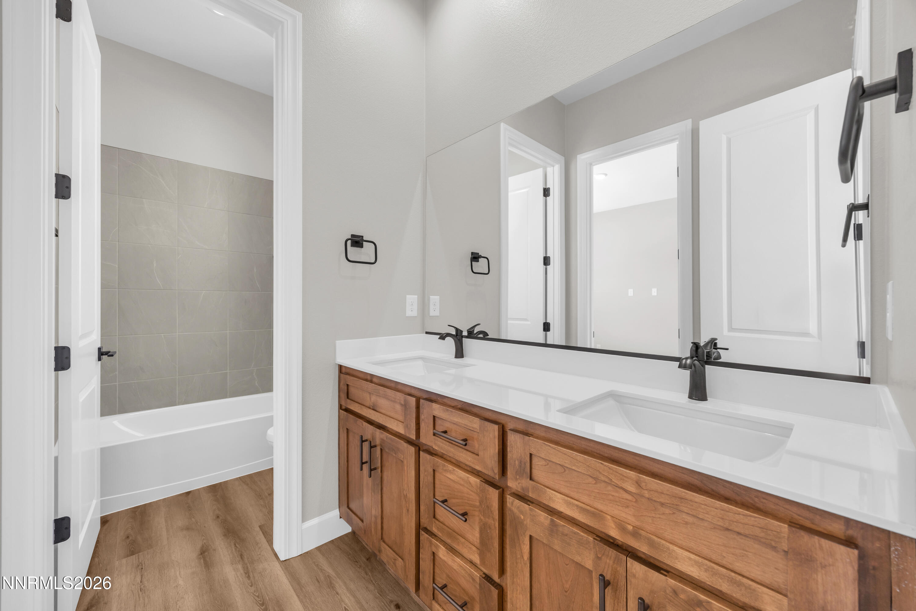 183 Starboard Drive Property Photo 6