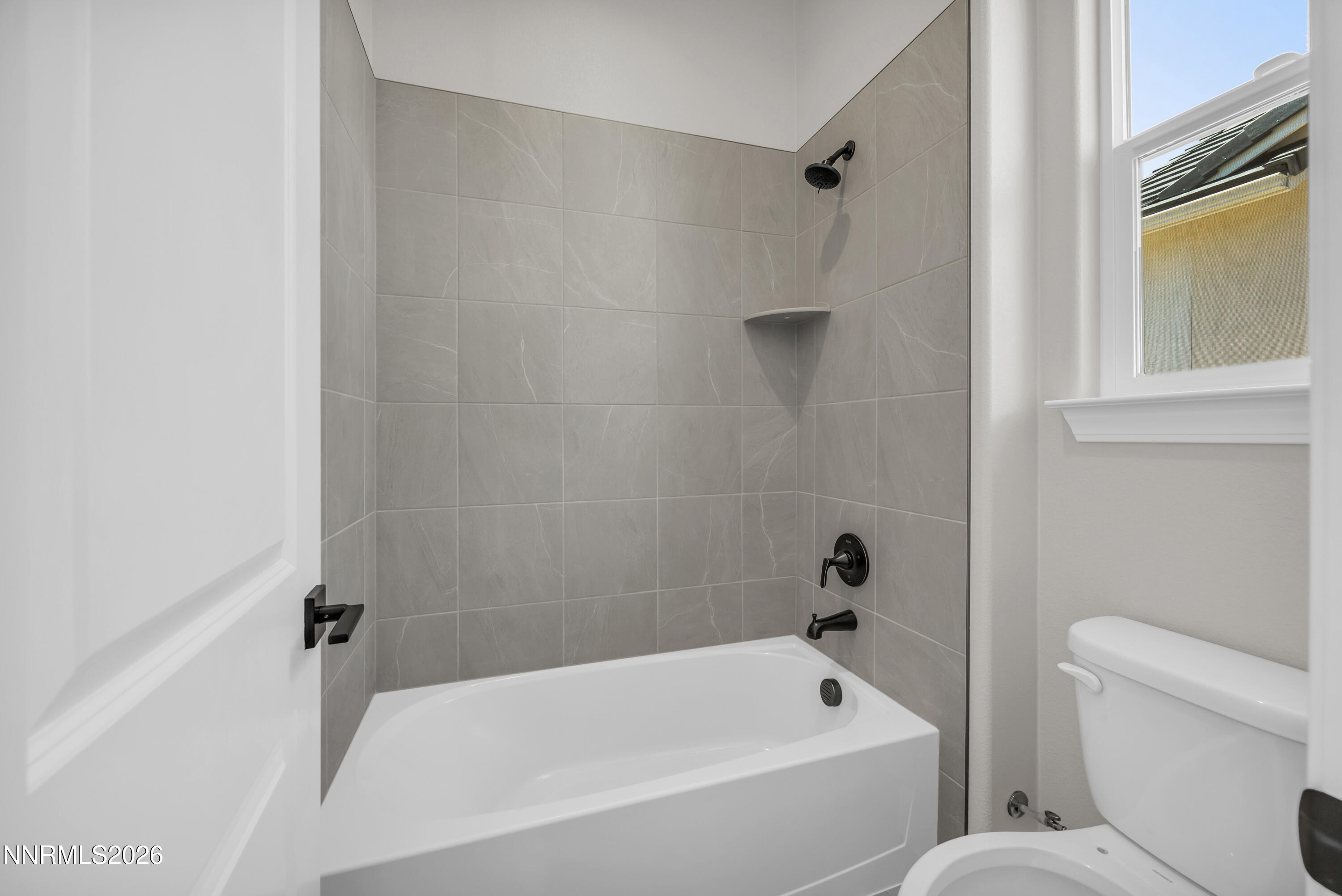 183 Starboard Drive Property Photo 7