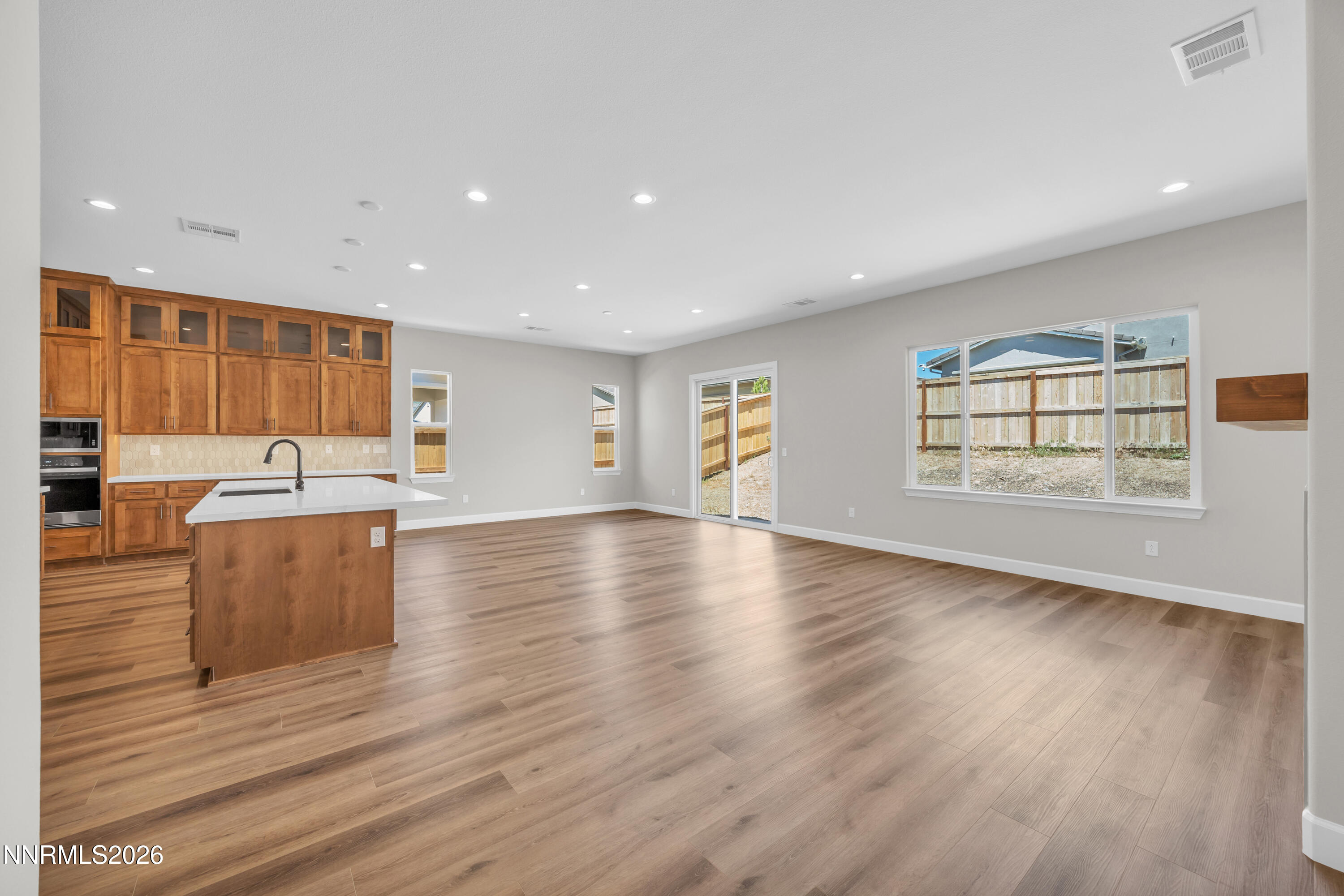 183 Starboard Drive Property Photo 11