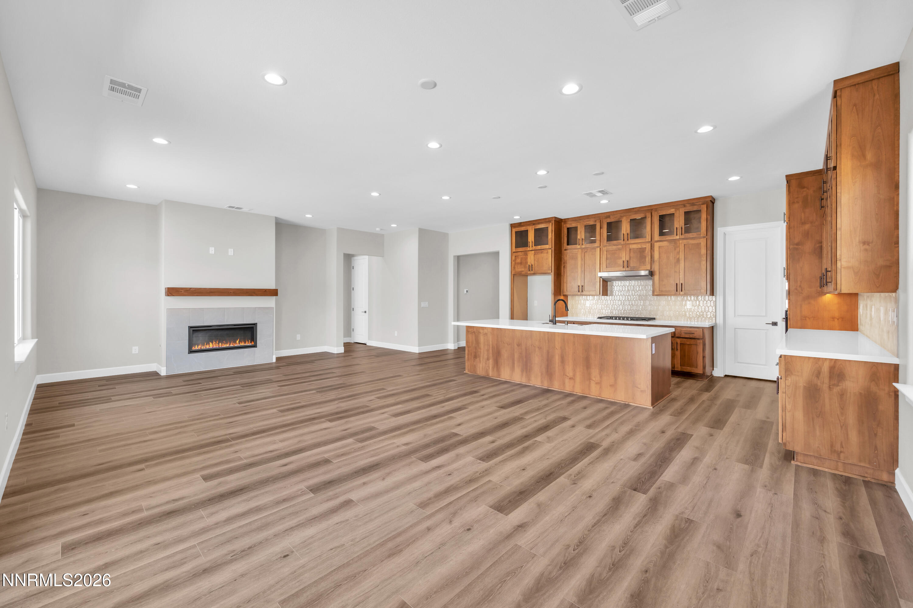 183 Starboard Drive Property Photo 15