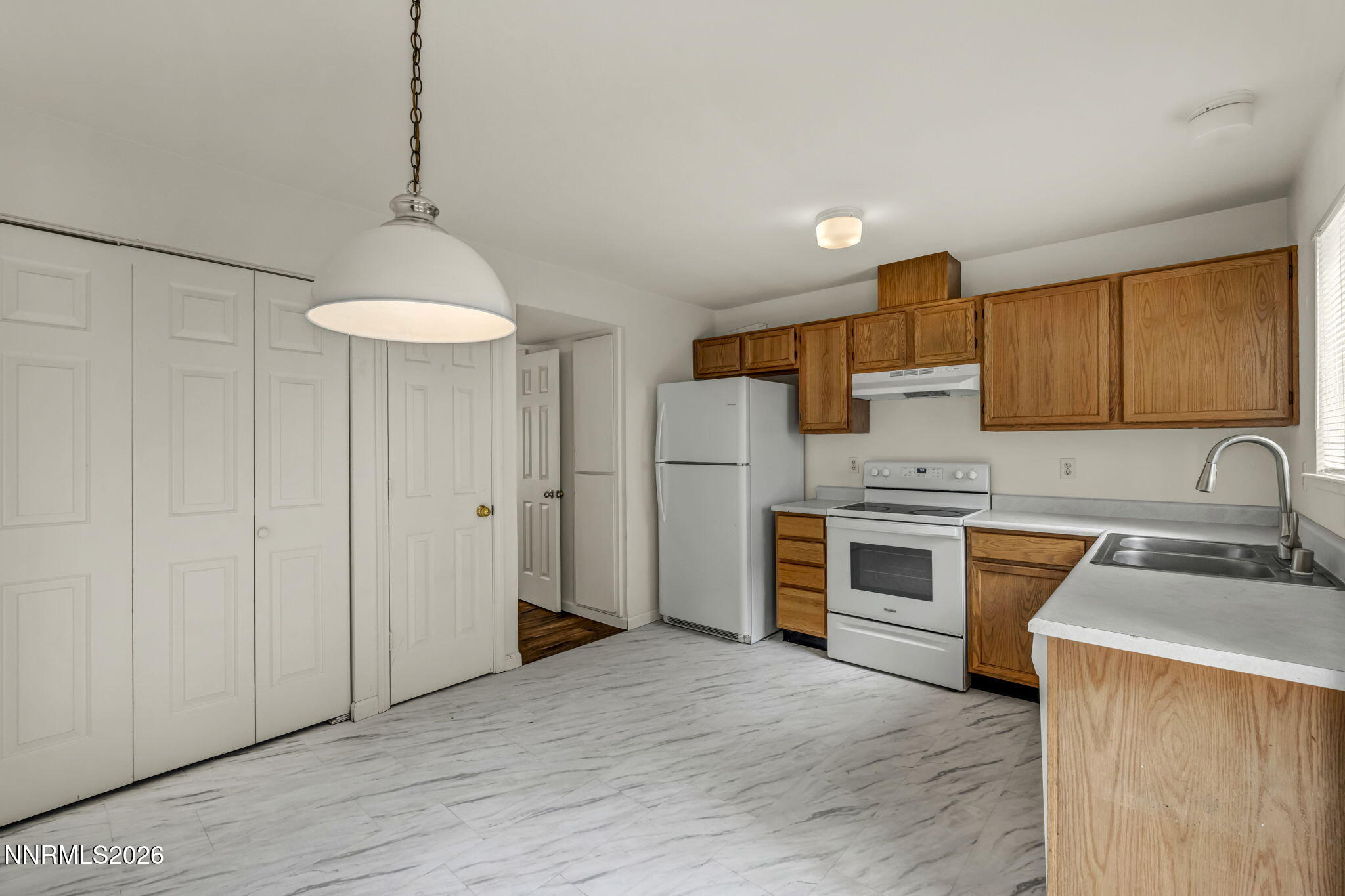 4001 Pheasant Drive Property Photo 10
