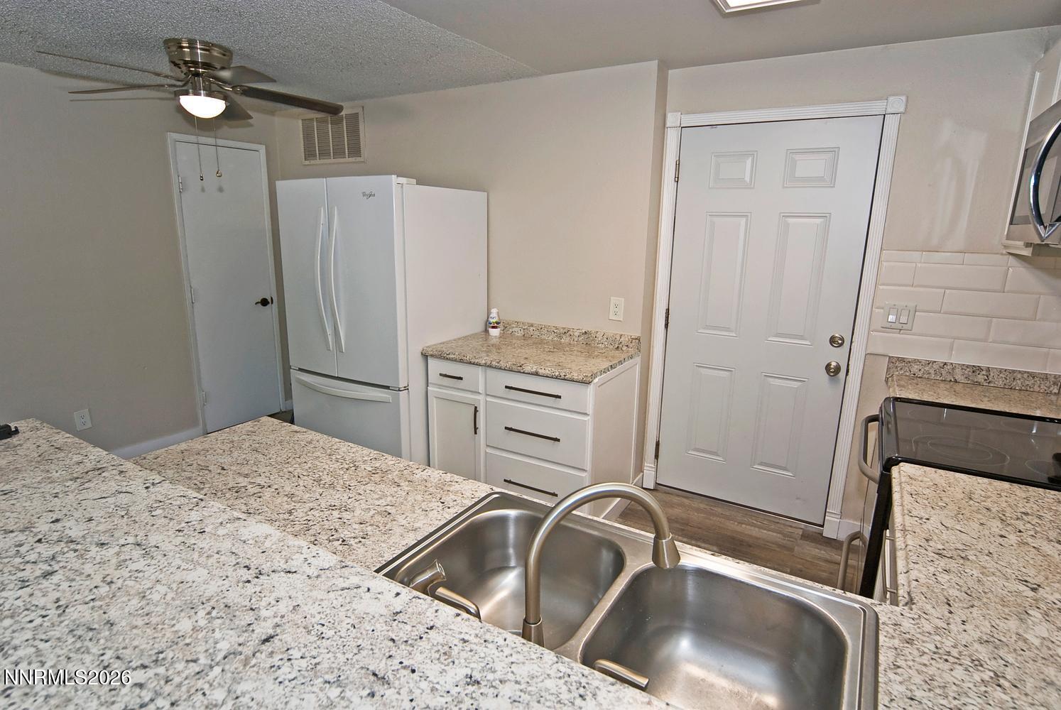 1501 E. Long Street Property Photo 12