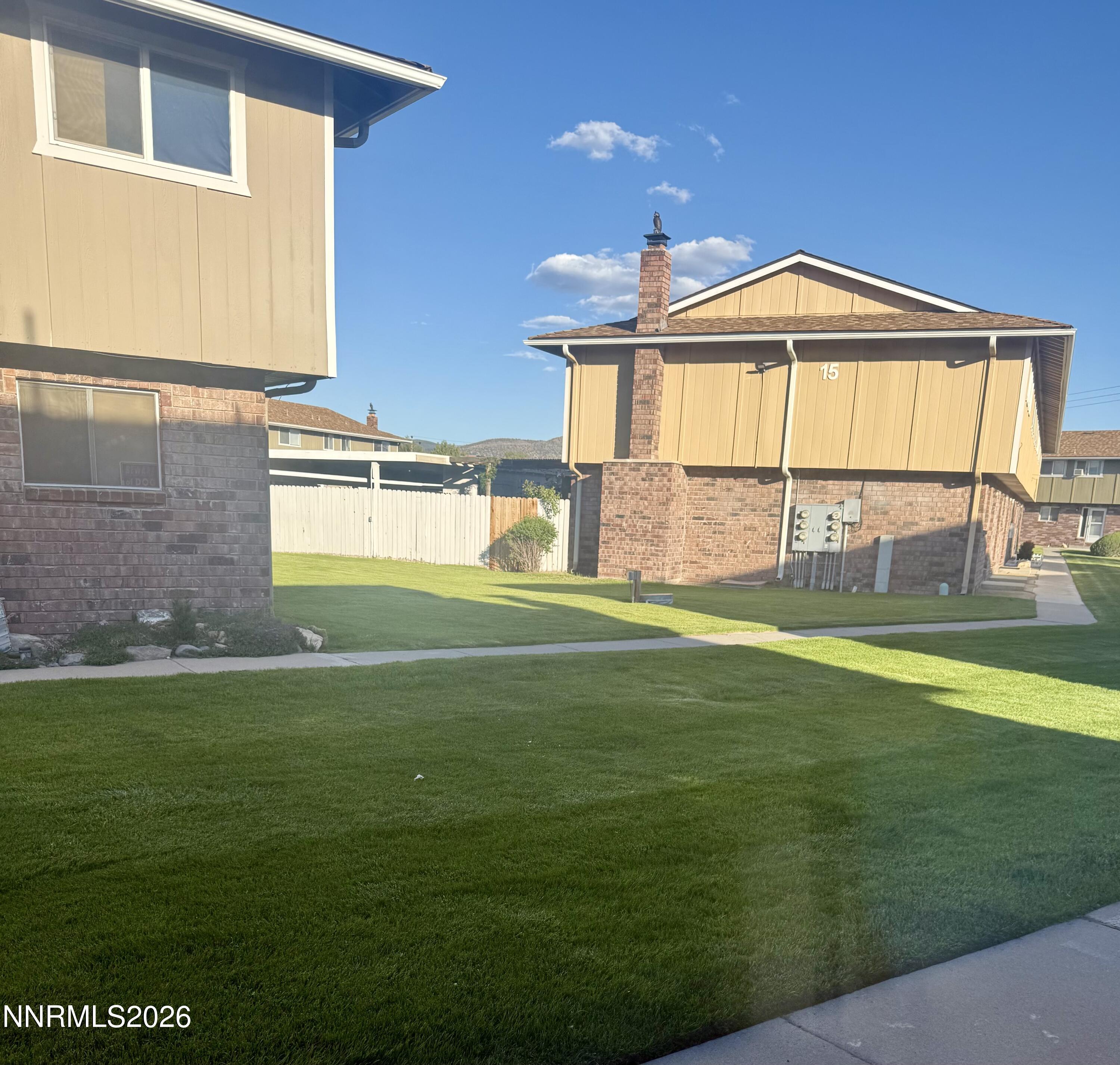 1325 N Lompa Lane Property Photo 16