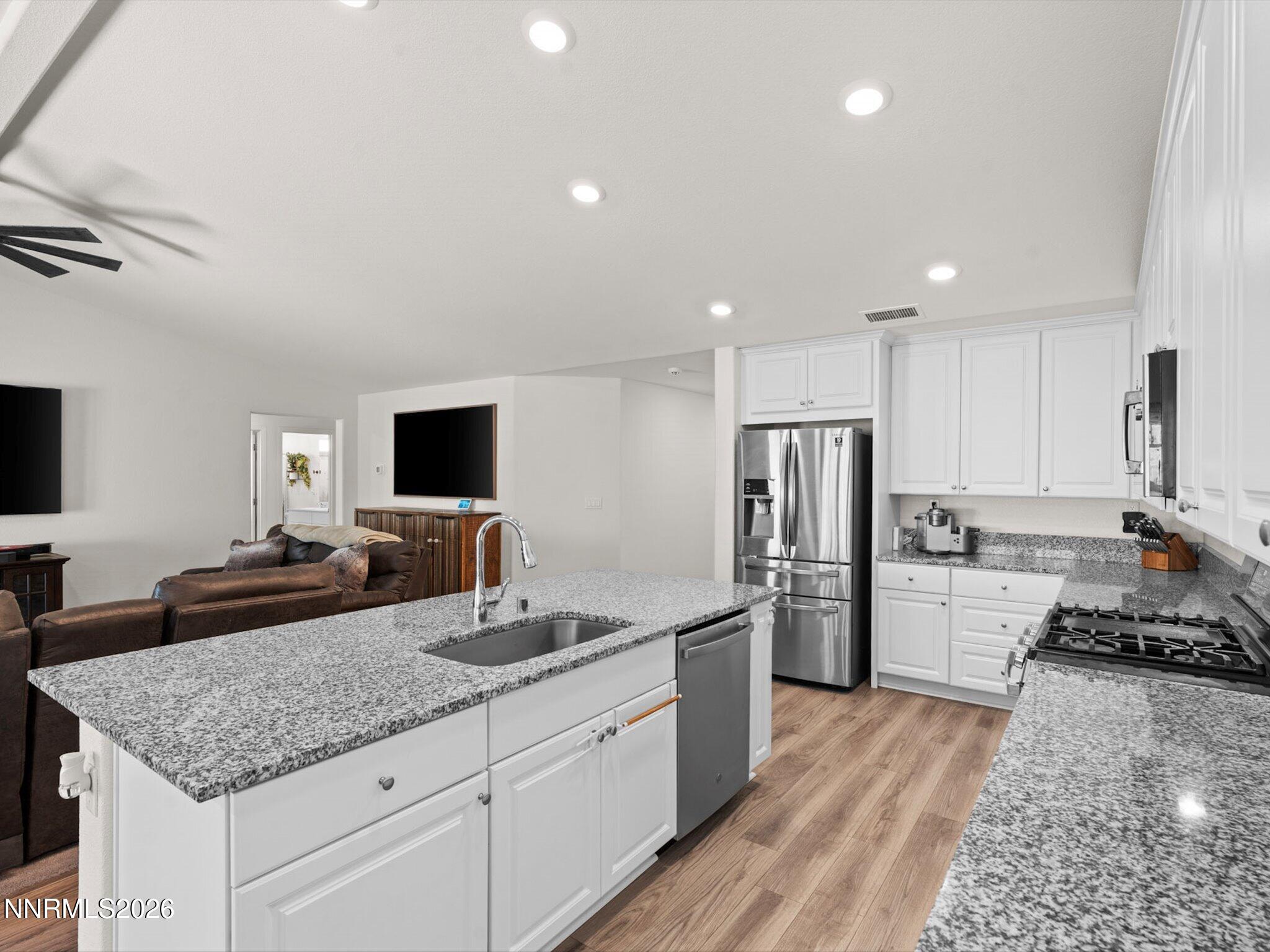 430 Sabino Canyon Road Property Photo 8