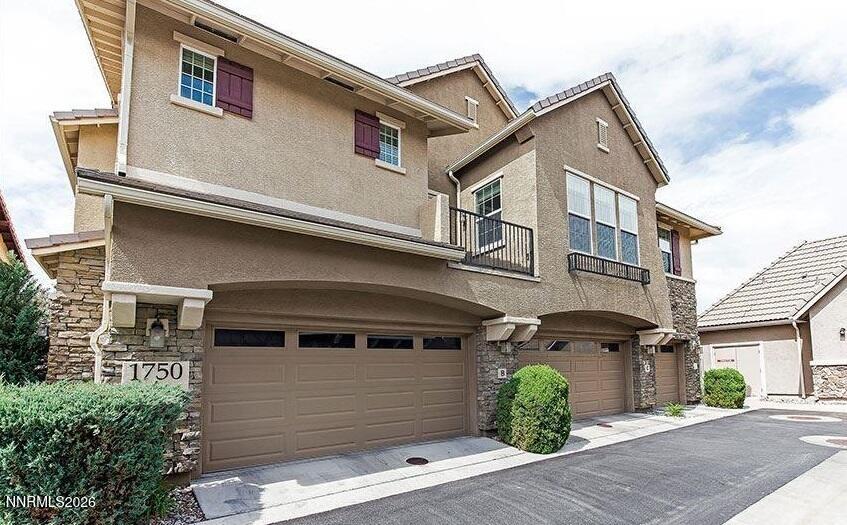 1750 Wind Ranch Road UNIT C Property Photo 1