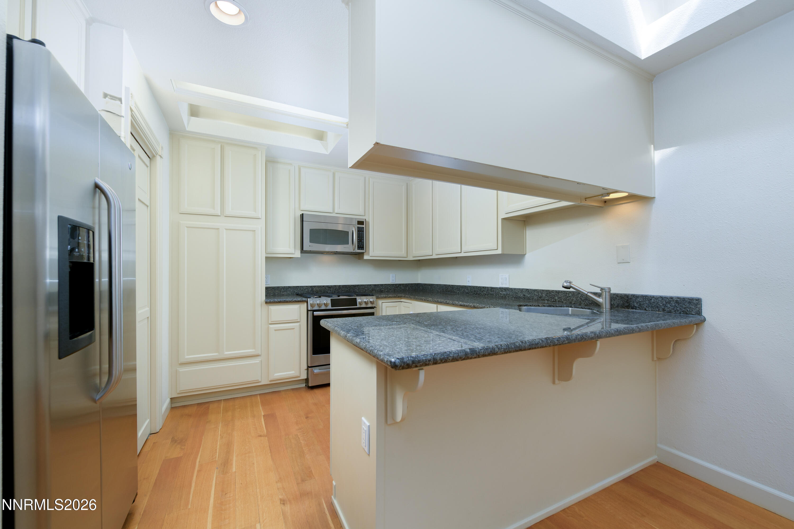 989 Aspen Grove Circle Property Photo 13
