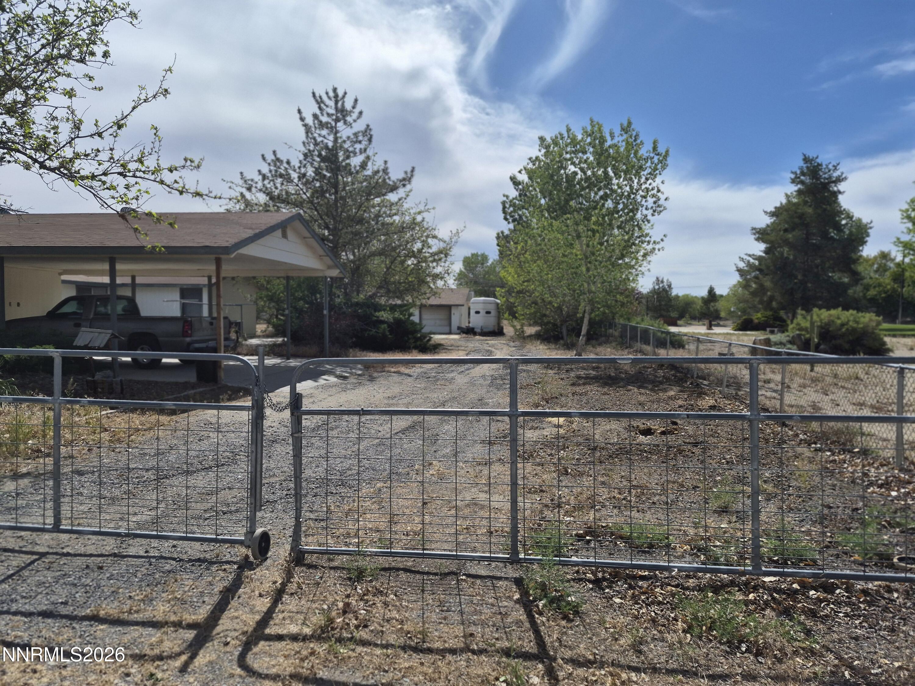 1140 Pine Road Property Photo 3