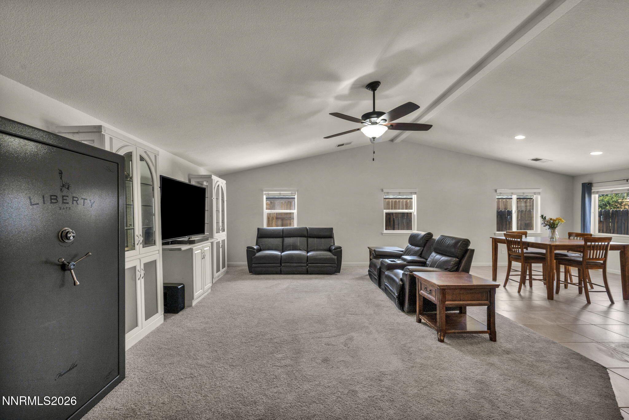 121 Bethpage Road Property Photo 7