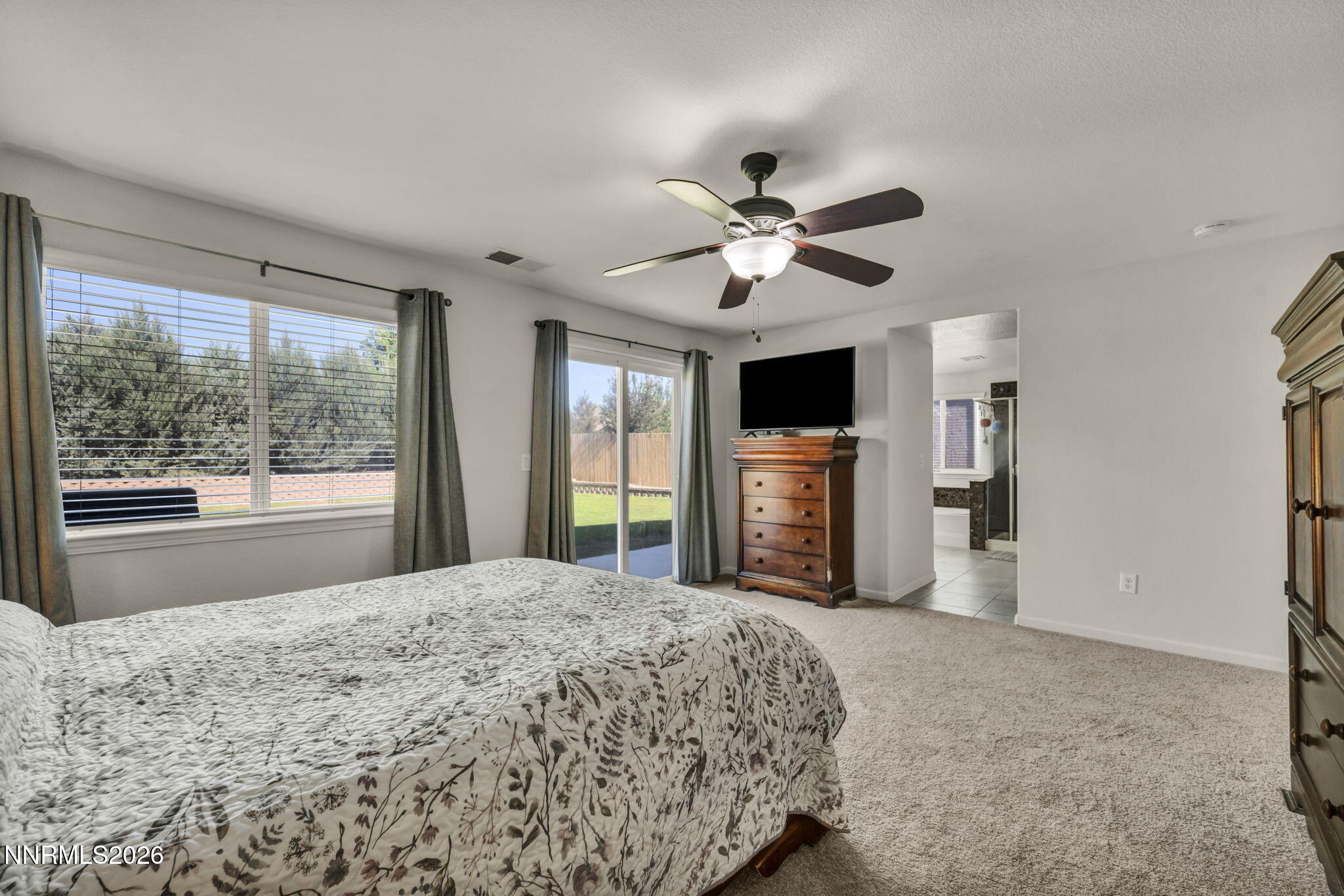 121 Bethpage Road Property Photo 19
