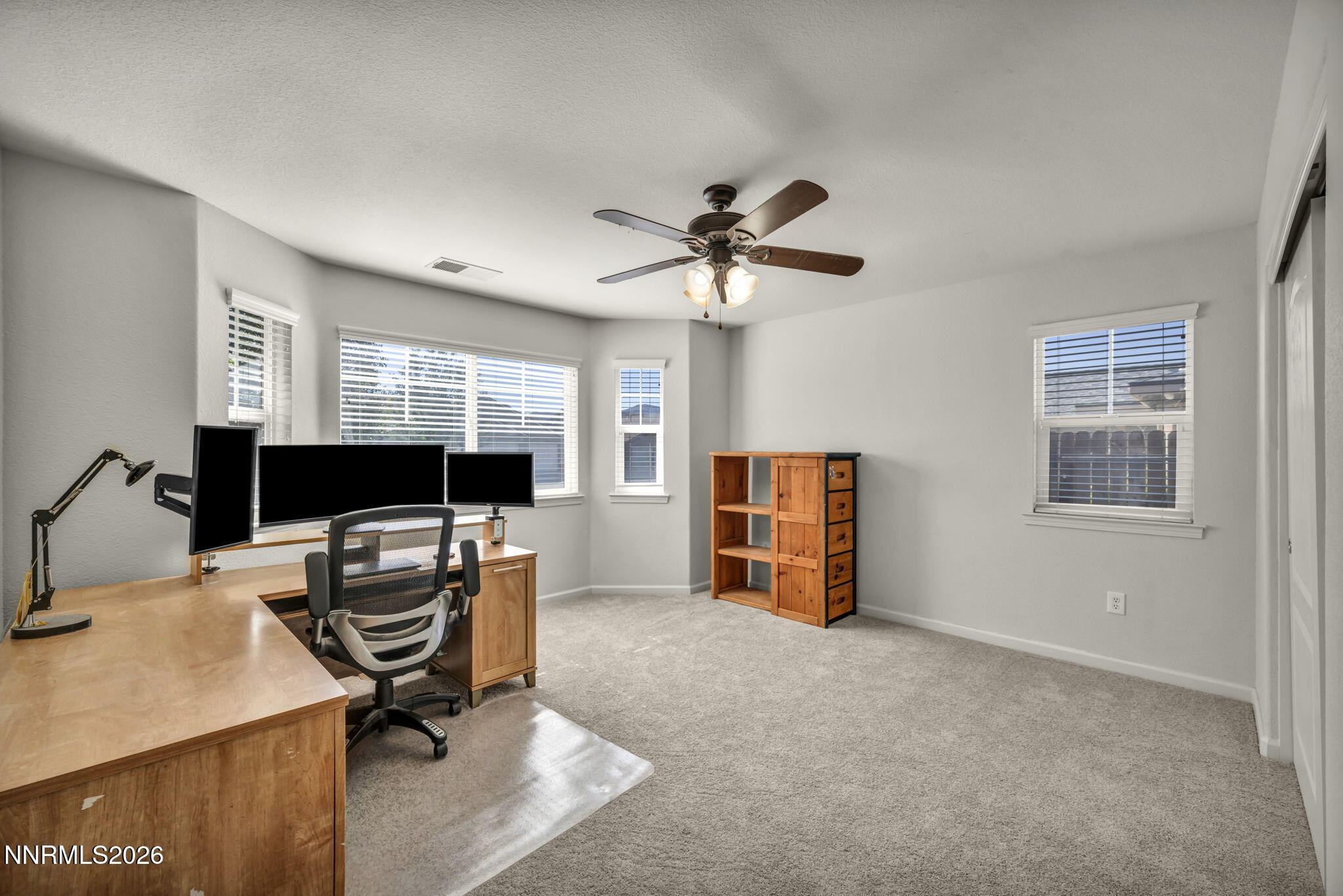 121 Bethpage Road Property Photo 25