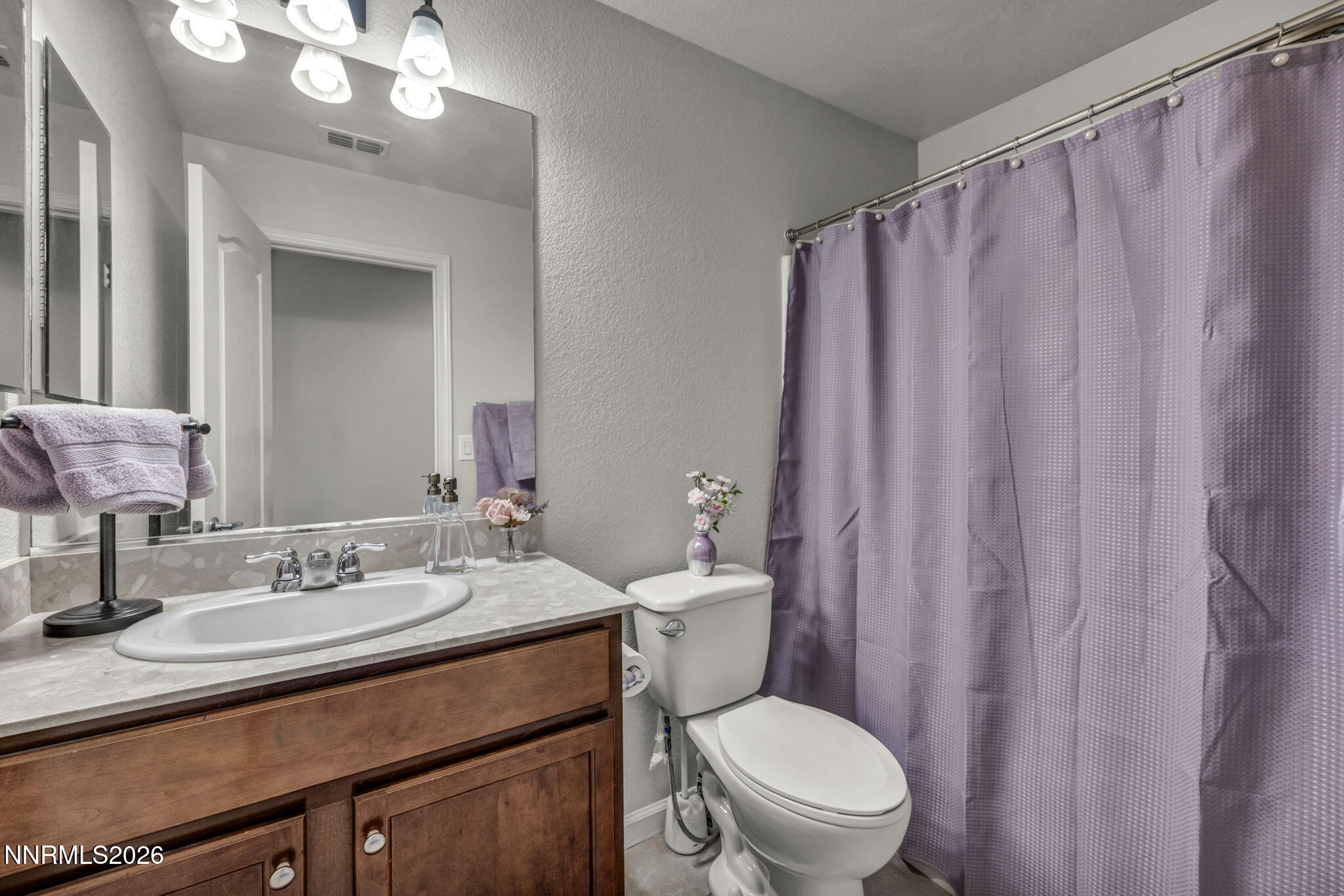 121 Bethpage Road Property Photo 26