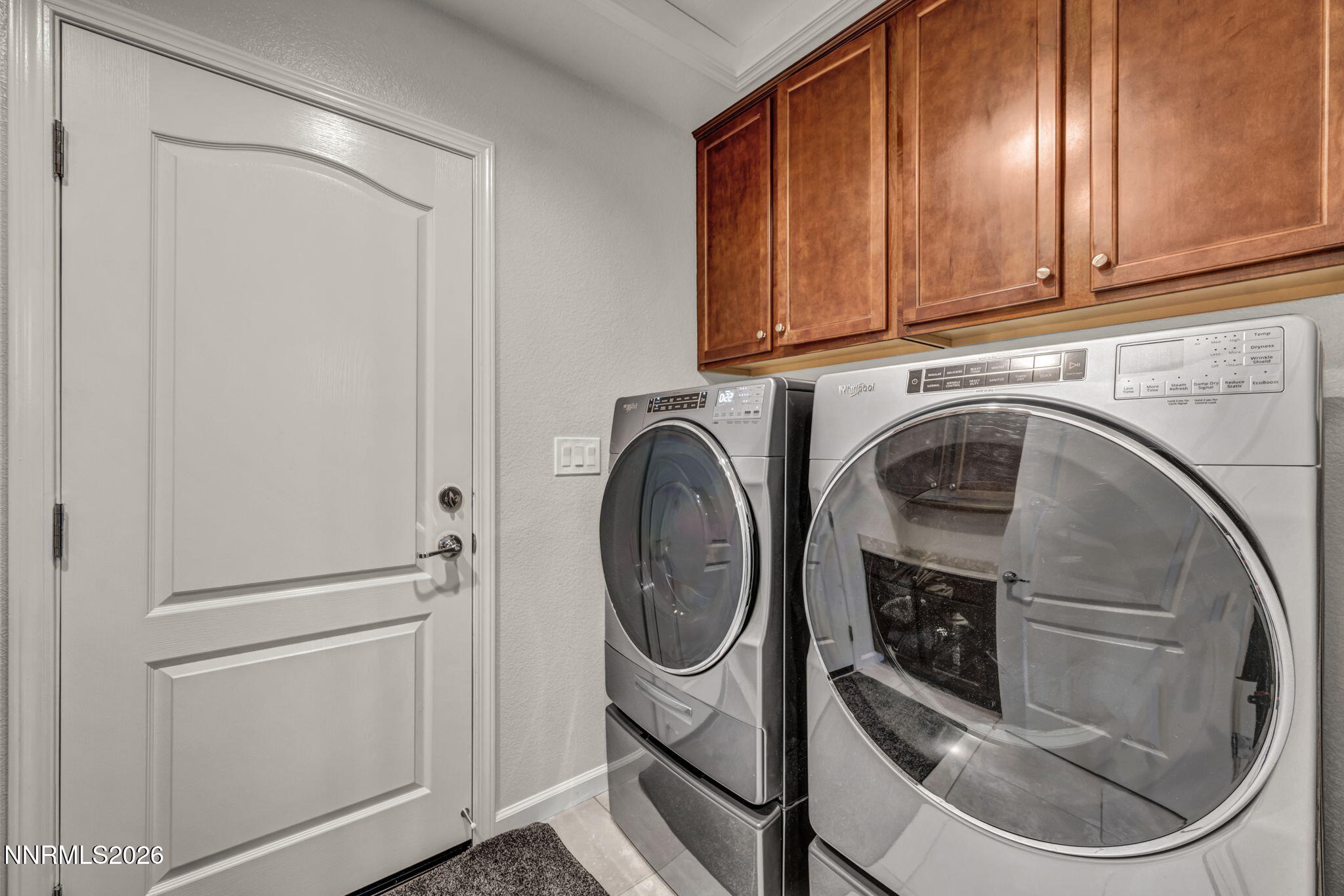 121 Bethpage Road Property Photo 28