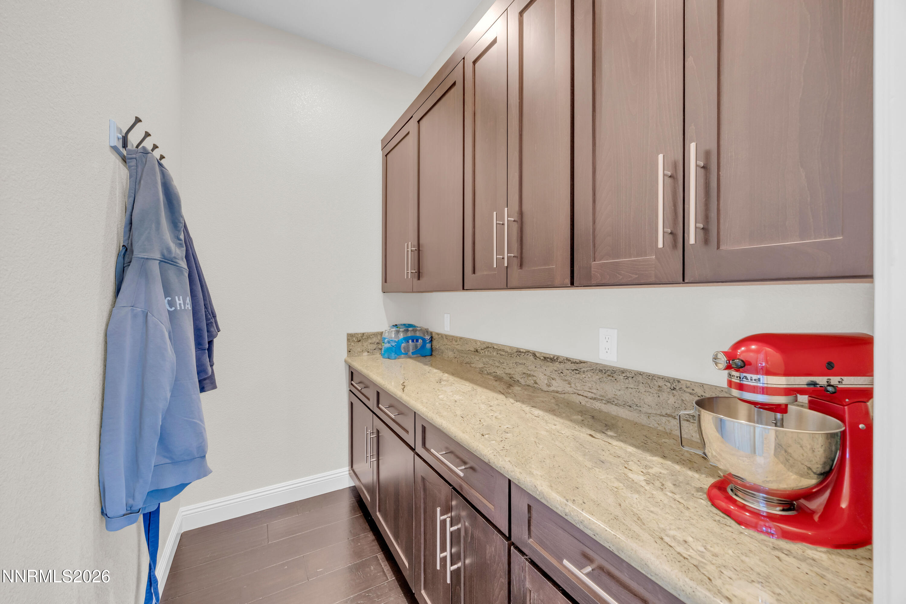 2183 Canterbury Lane Property Photo 15