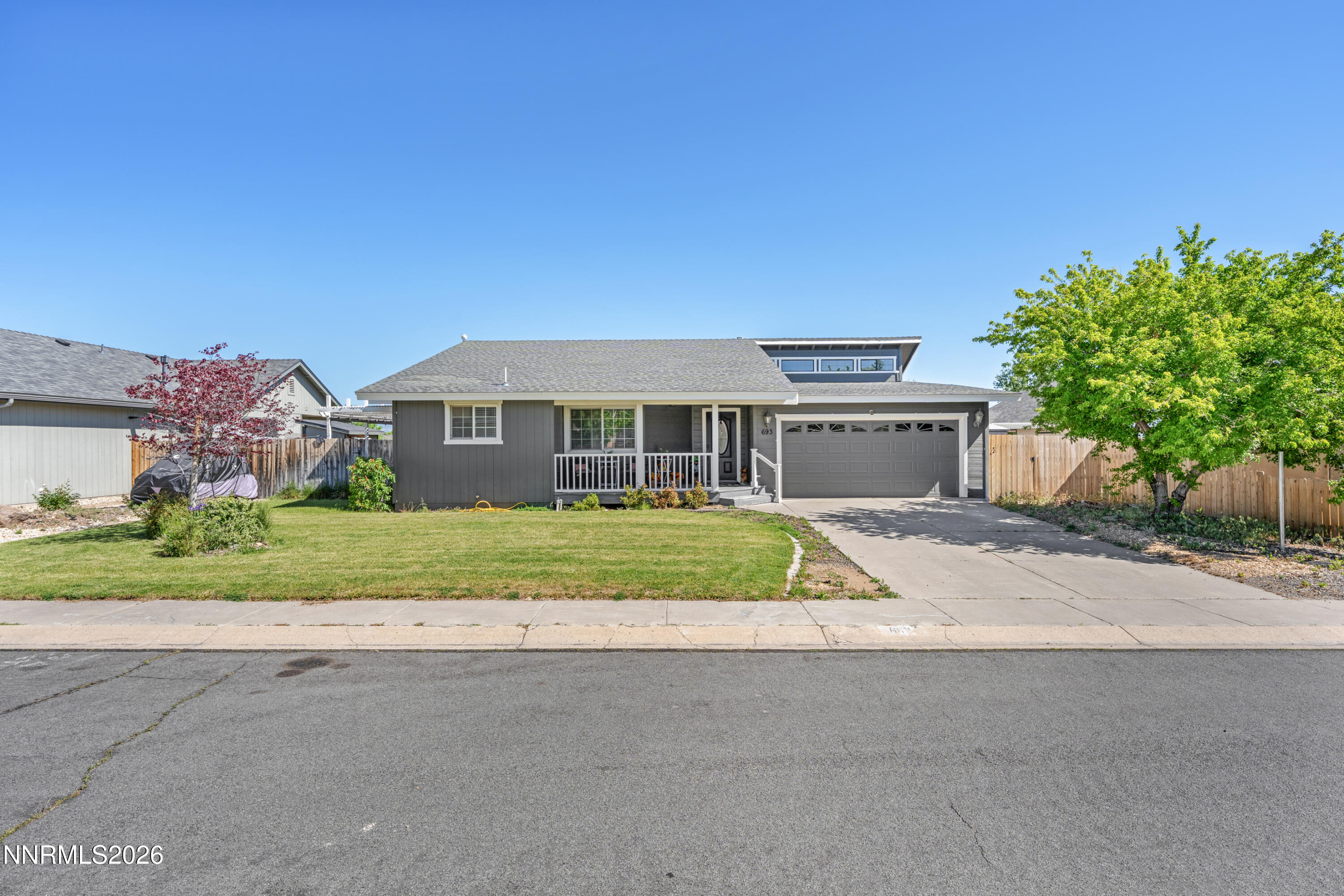 693 Lassen Way Property Photo 1