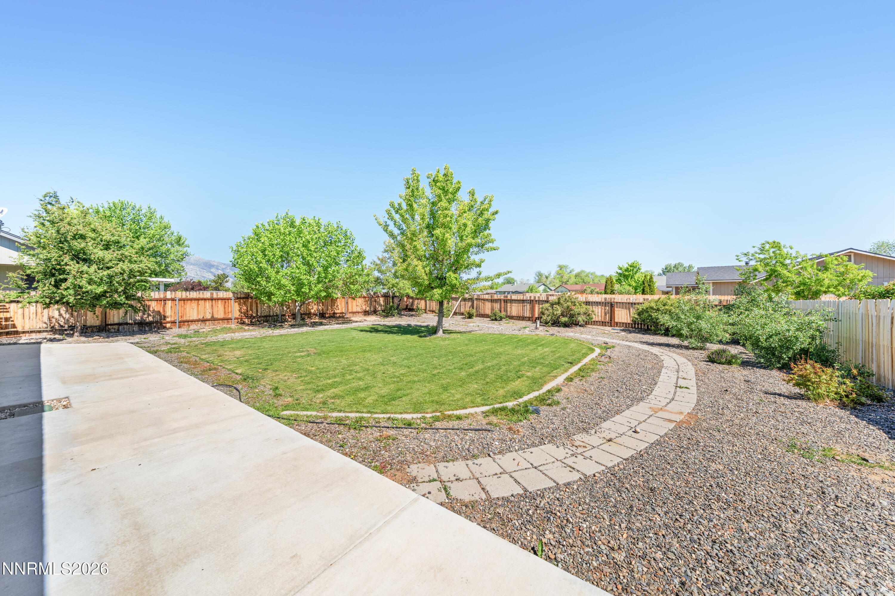 693 Lassen Way Property Photo 40