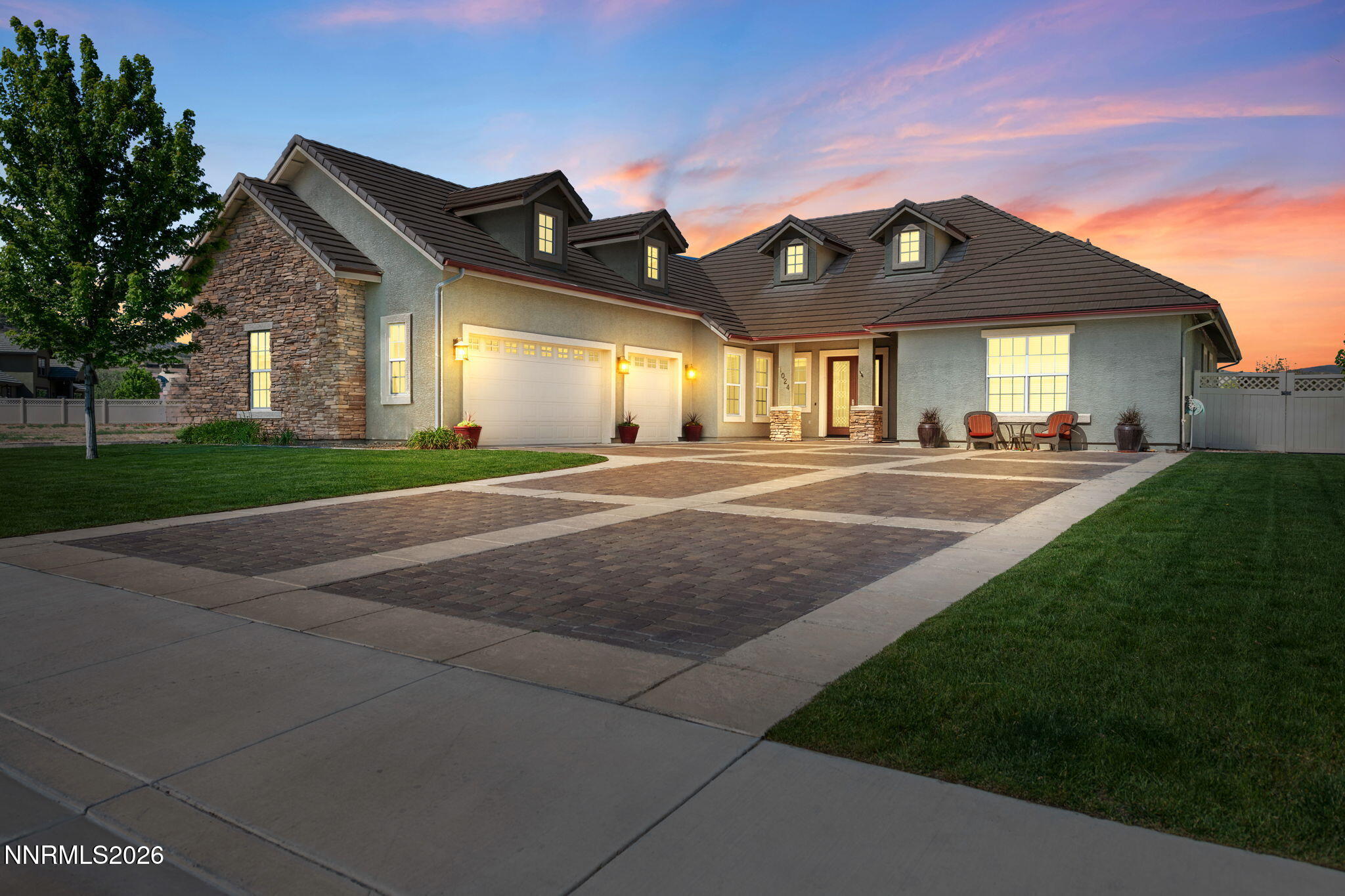 1024 Winters Parkway Property Photo 1