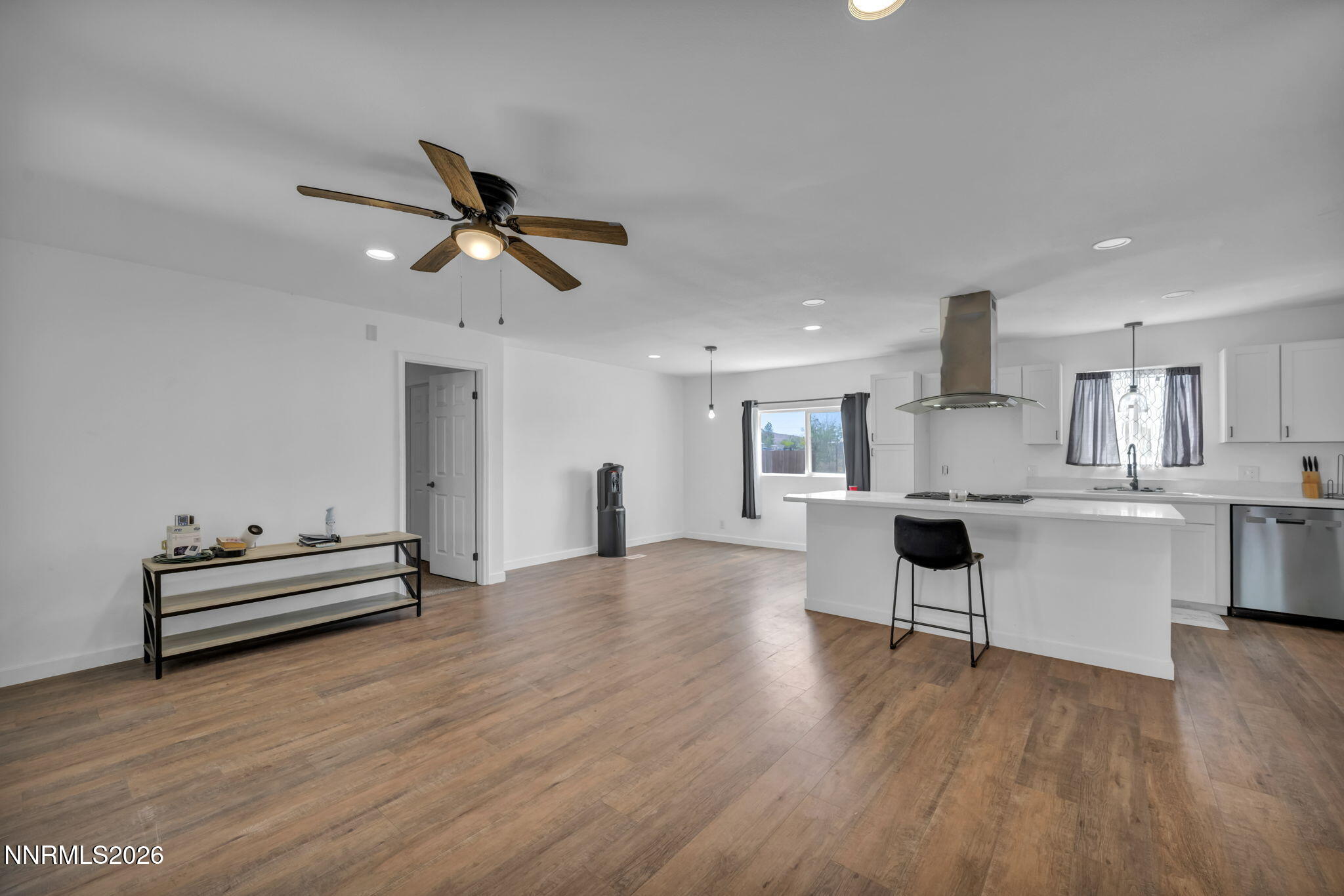3715 Deodar Street Property Photo 11