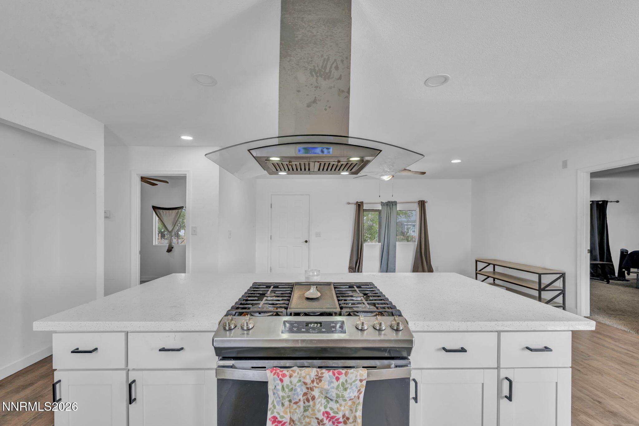 3715 Deodar Street Property Photo 13