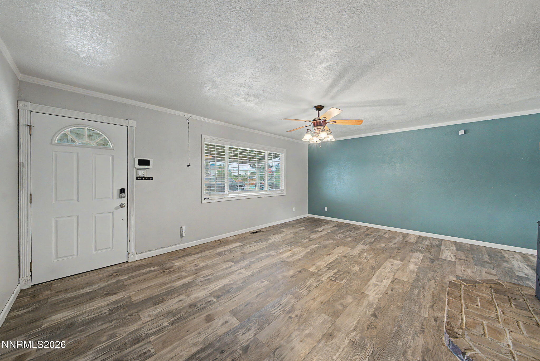 11577 Deodar Way Property Photo 10