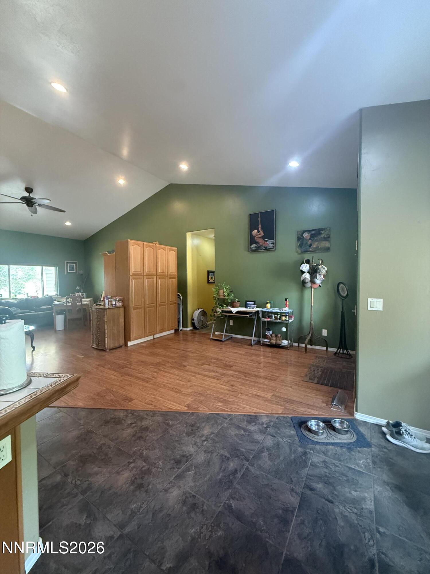 8175 Stinson Boulevard Property Photo 5