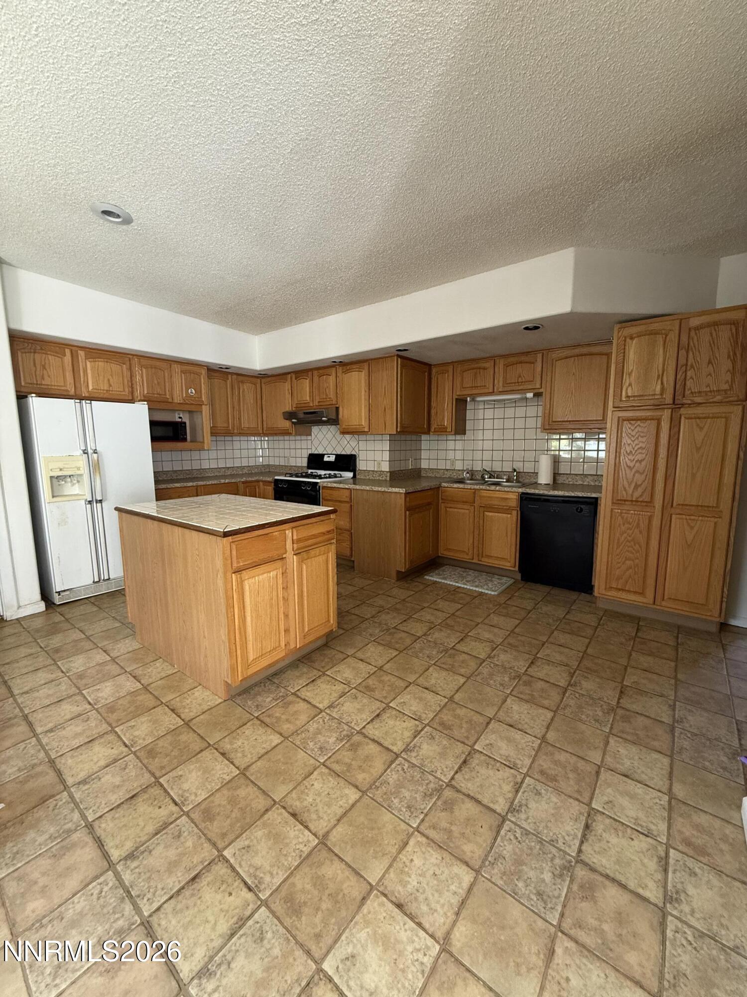 8175 Stinson Boulevard Property Photo 55
