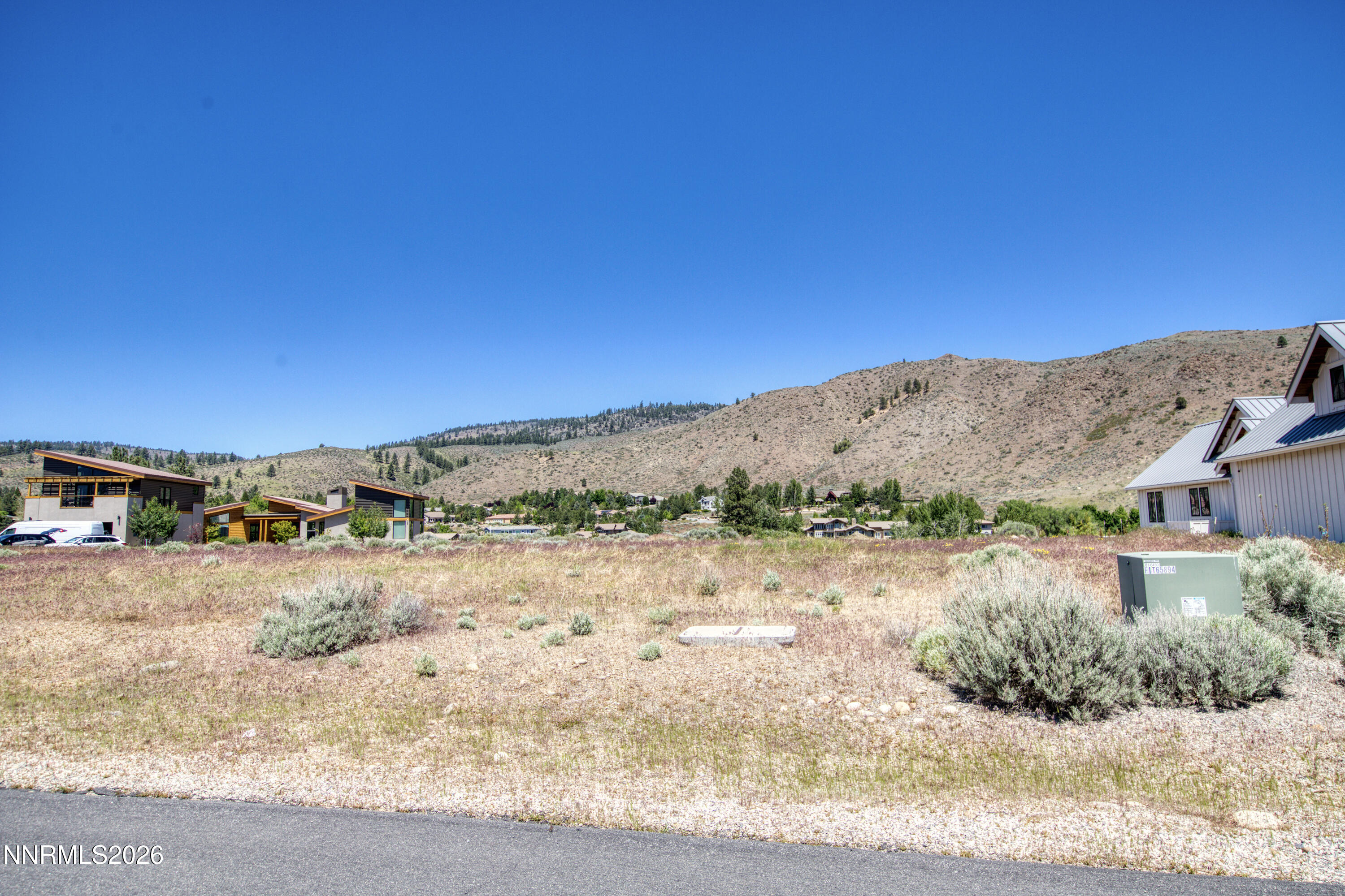 421 River Pines Drive Property Photo 27
