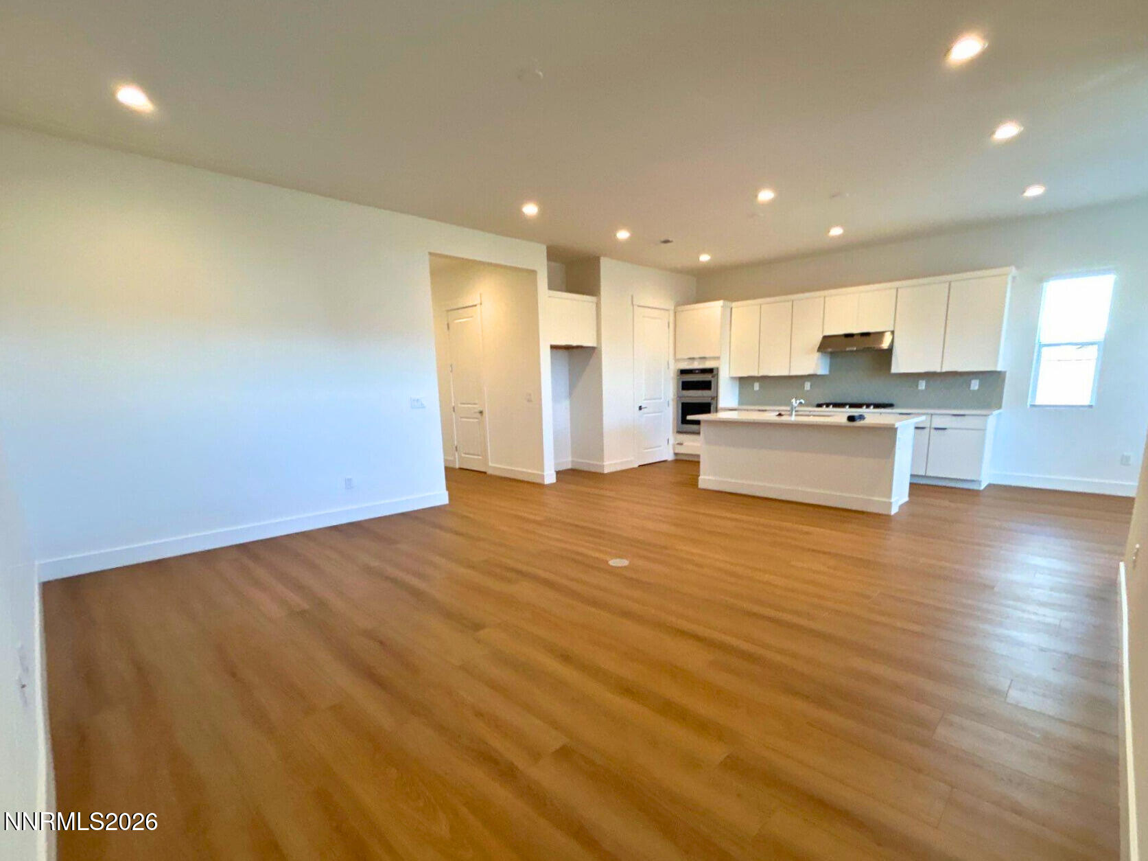 7328 Oakmont Lane Property Photo 3