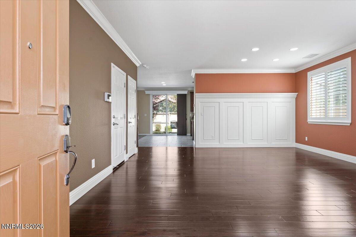 10825 Pebble Hill Drive Property Photo 2