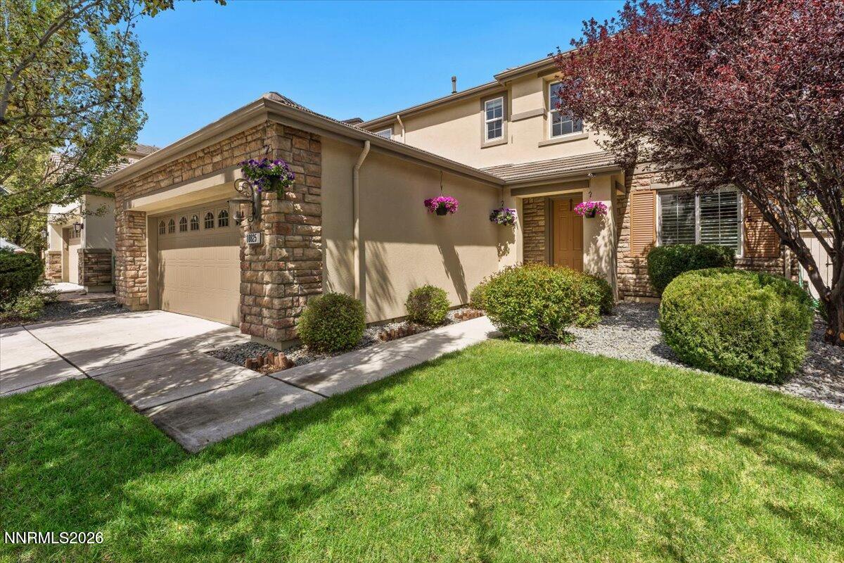 10825 Pebble Hill Drive Property Photo 2