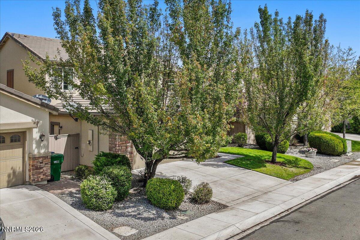 10825 Pebble Hill Drive Property Photo 45