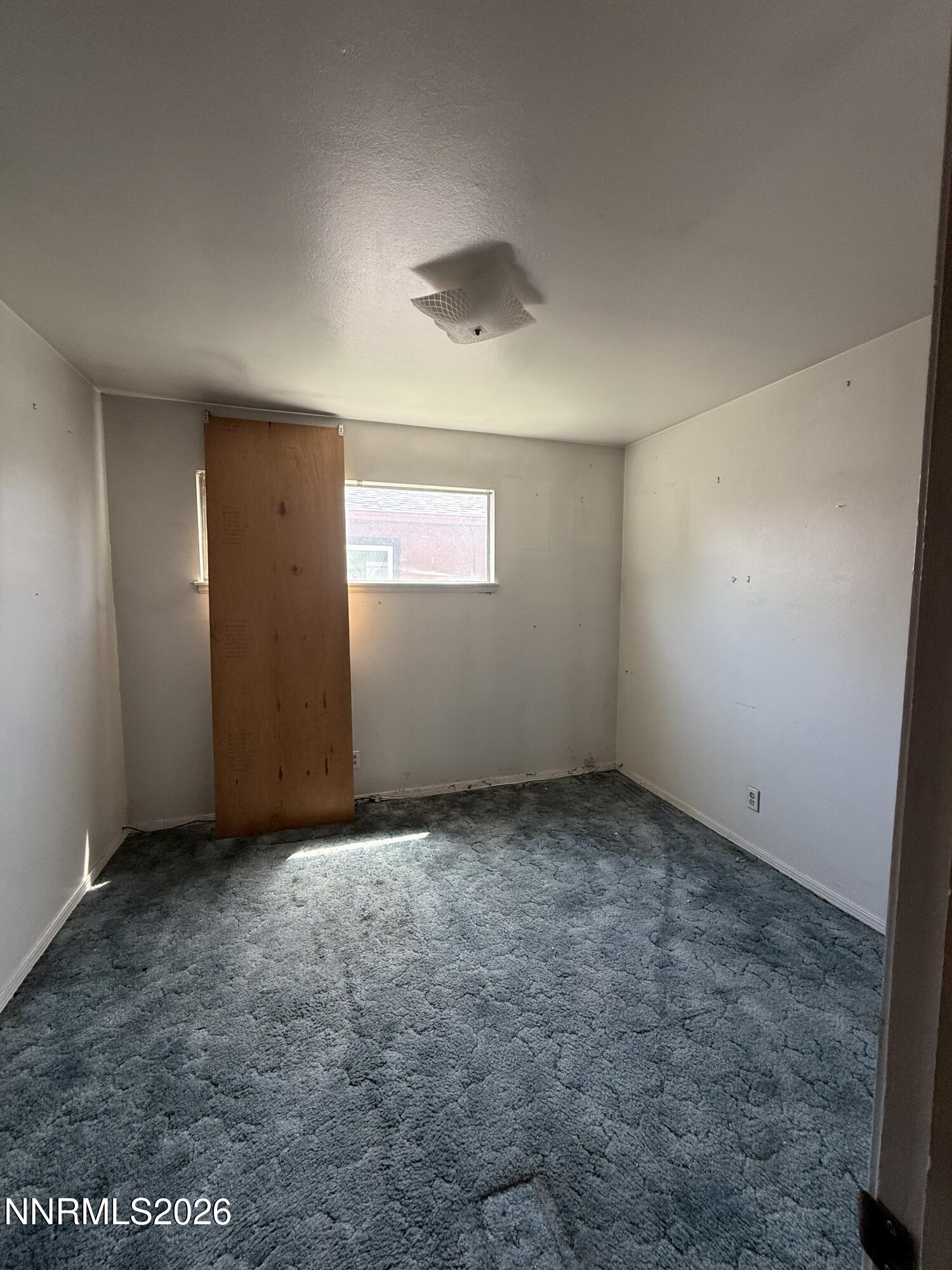 18 E P Street Property Photo 10