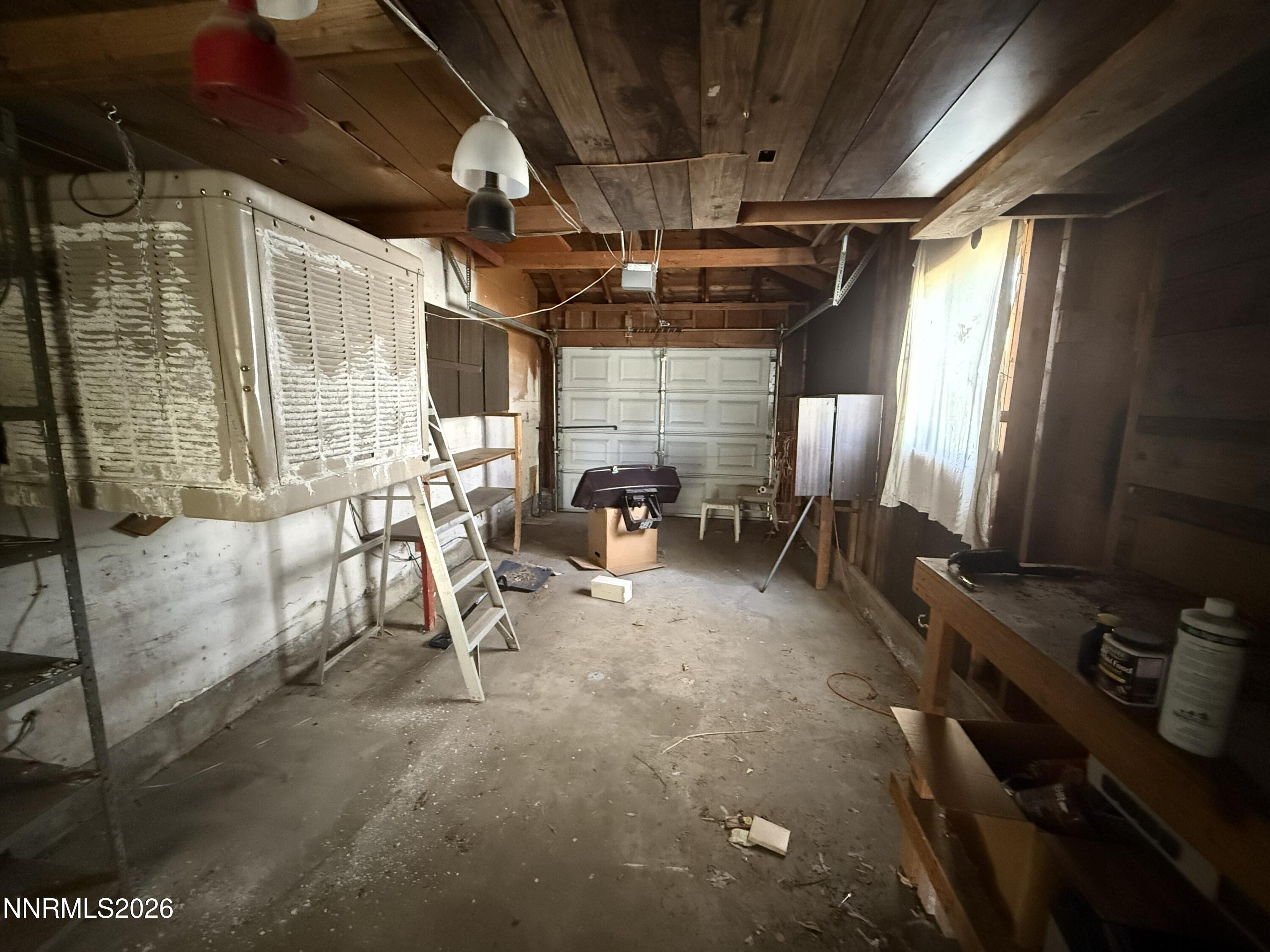 18 E P Street Property Photo 15