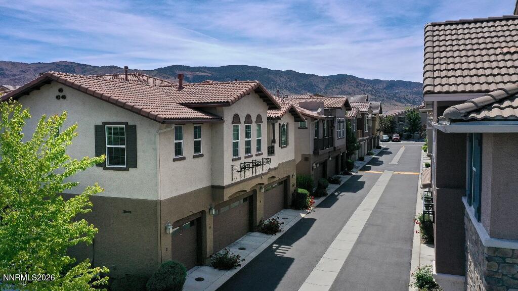 1864 Wind Ranch Road UNIT B Property Photo 1
