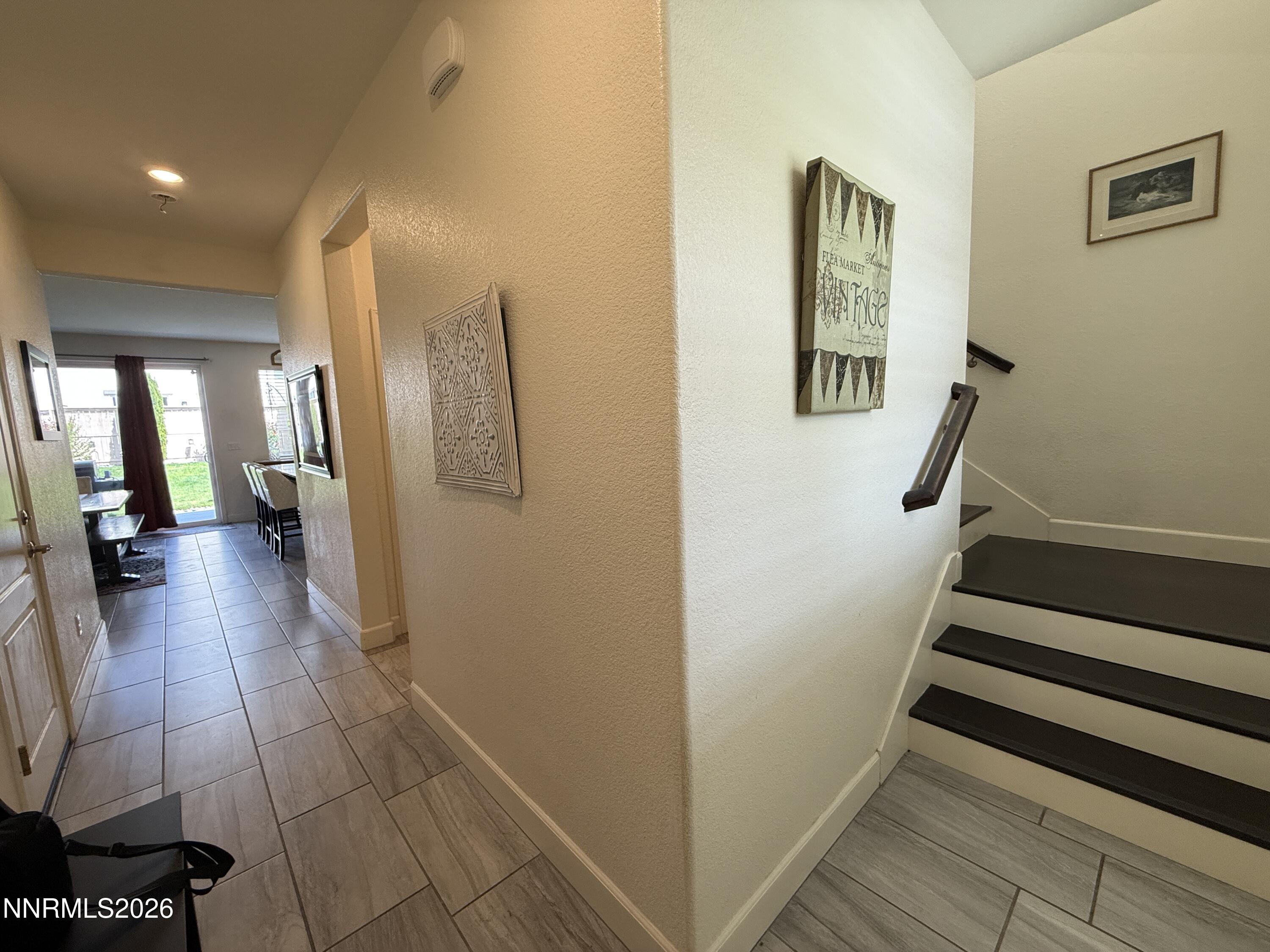 9766 Pachuca Drive Property Photo 4