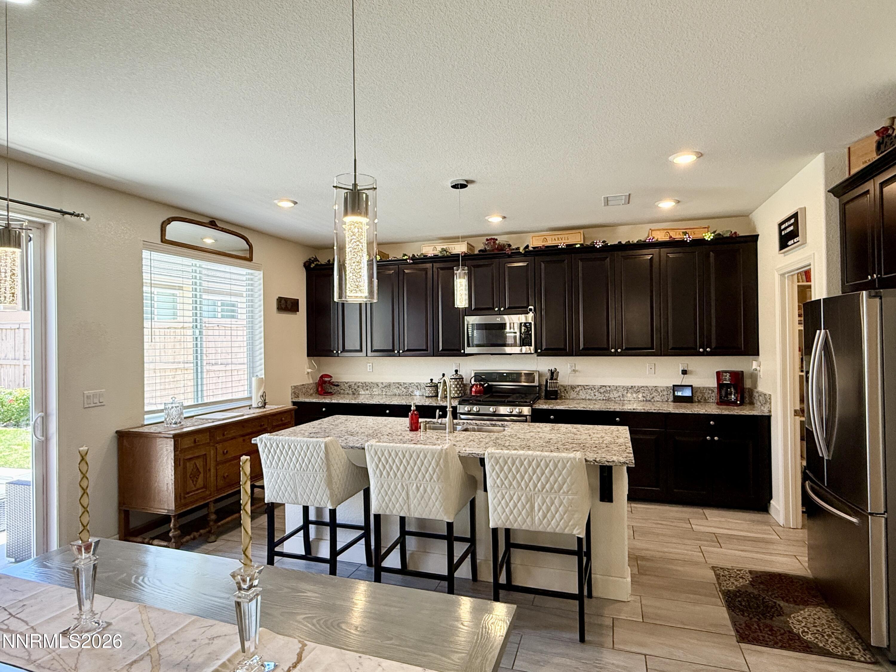 9766 Pachuca Drive Property Photo 6