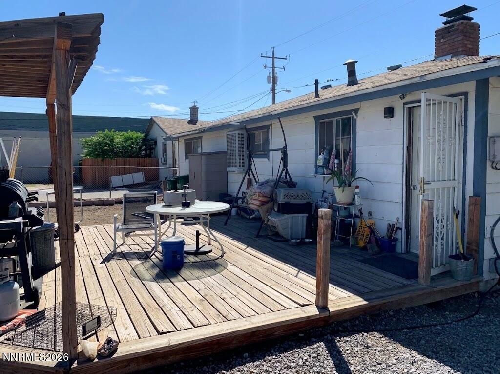1449 E 7th Street Property Photo 4