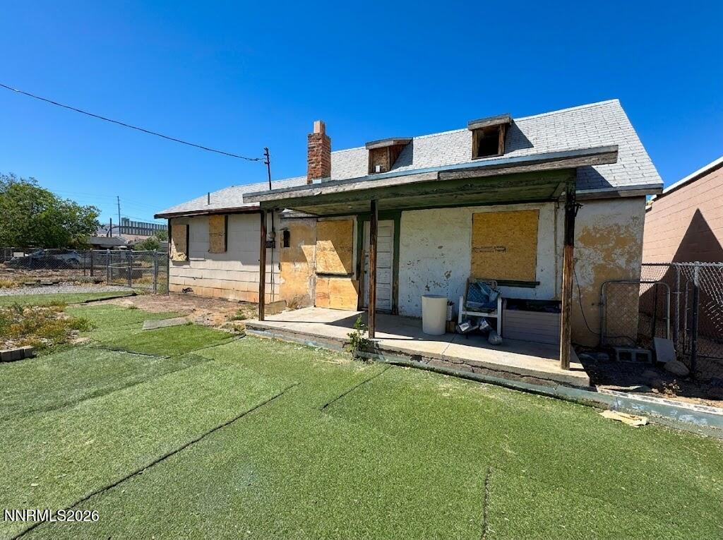 1449 E 7th Street Property Photo 6
