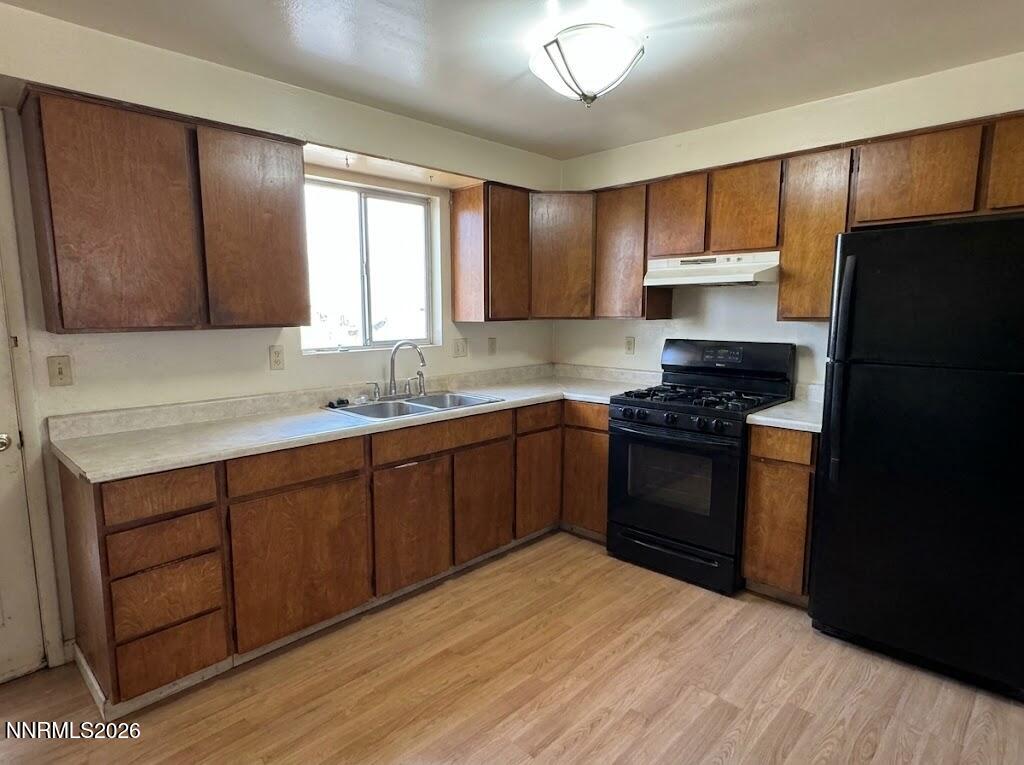1449 E 7th Street Property Photo 8