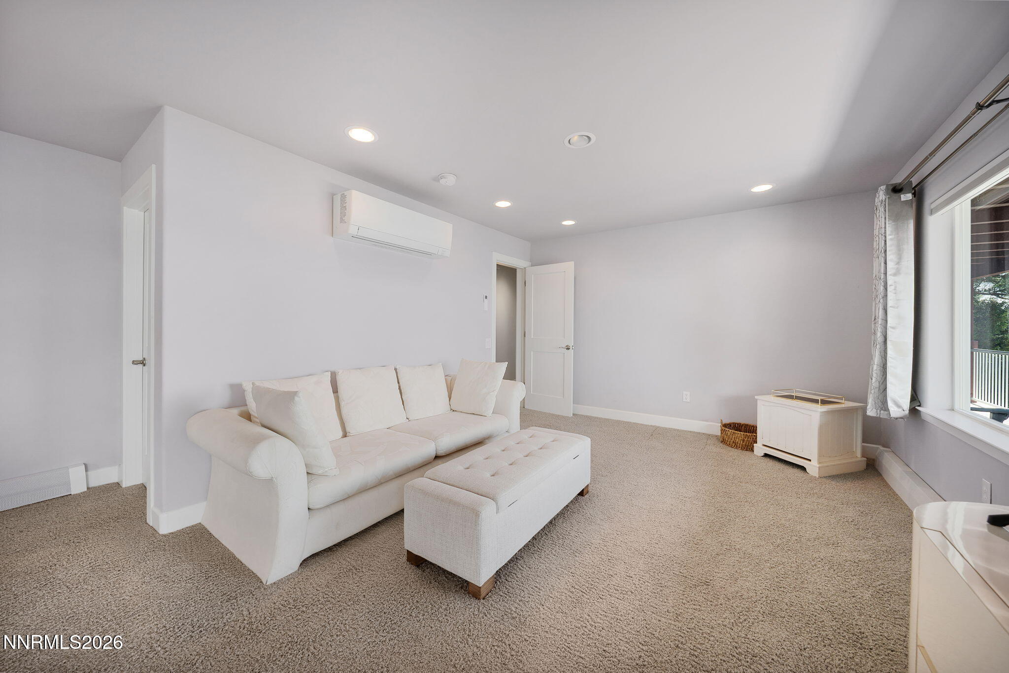 1348 Winding Way Property Photo 23