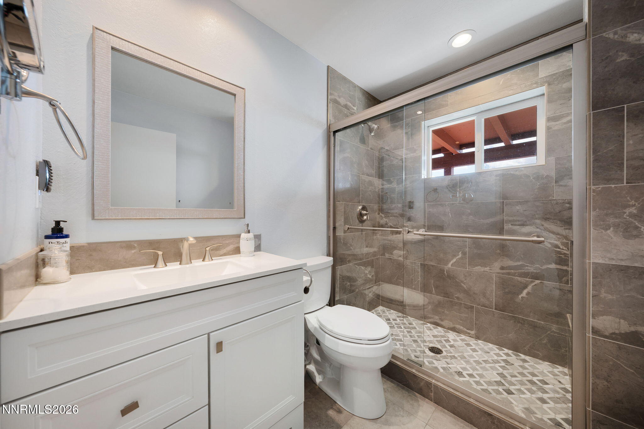 1348 Winding Way Property Photo 42