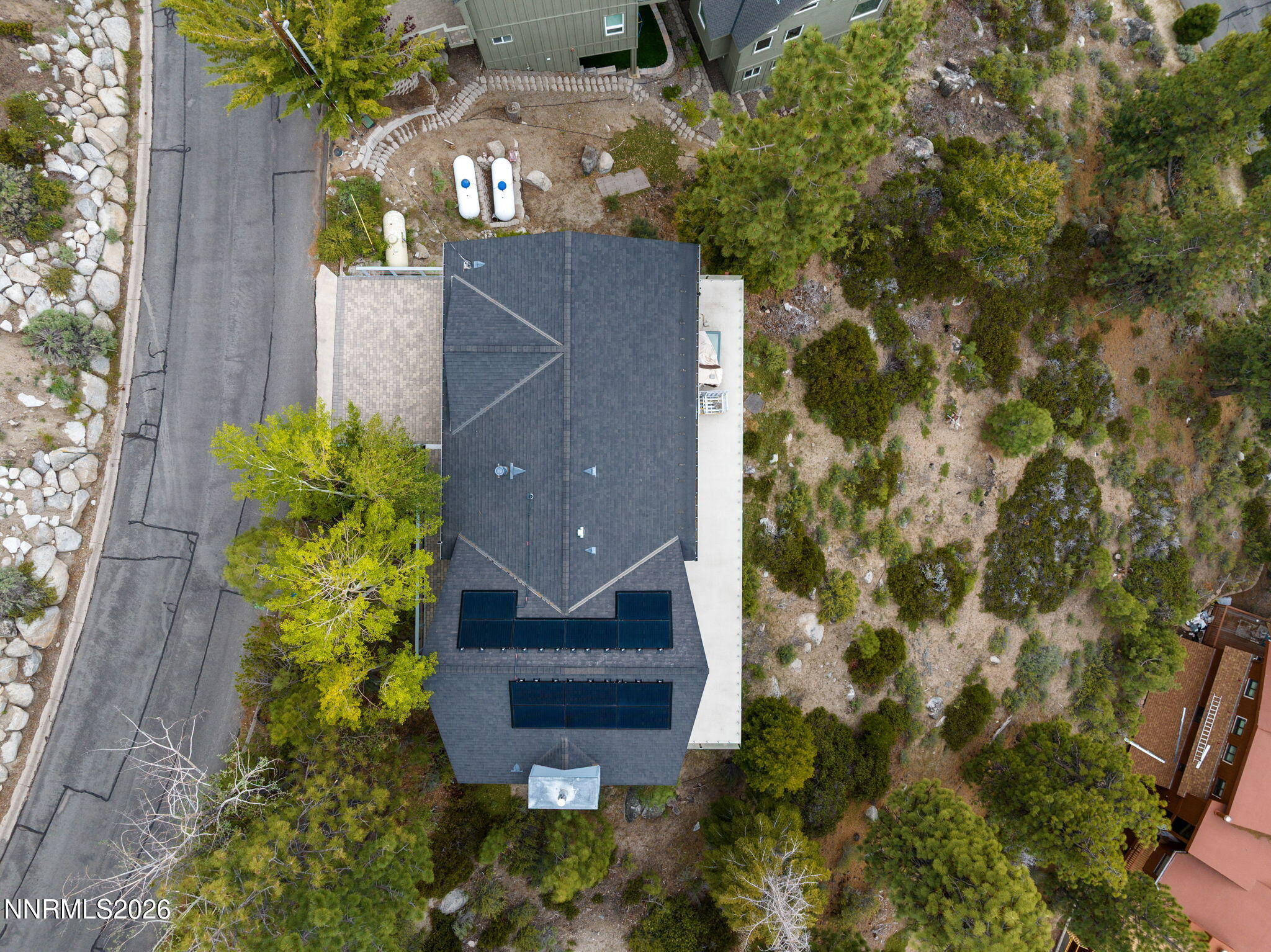 1348 Winding Way Property Photo 53