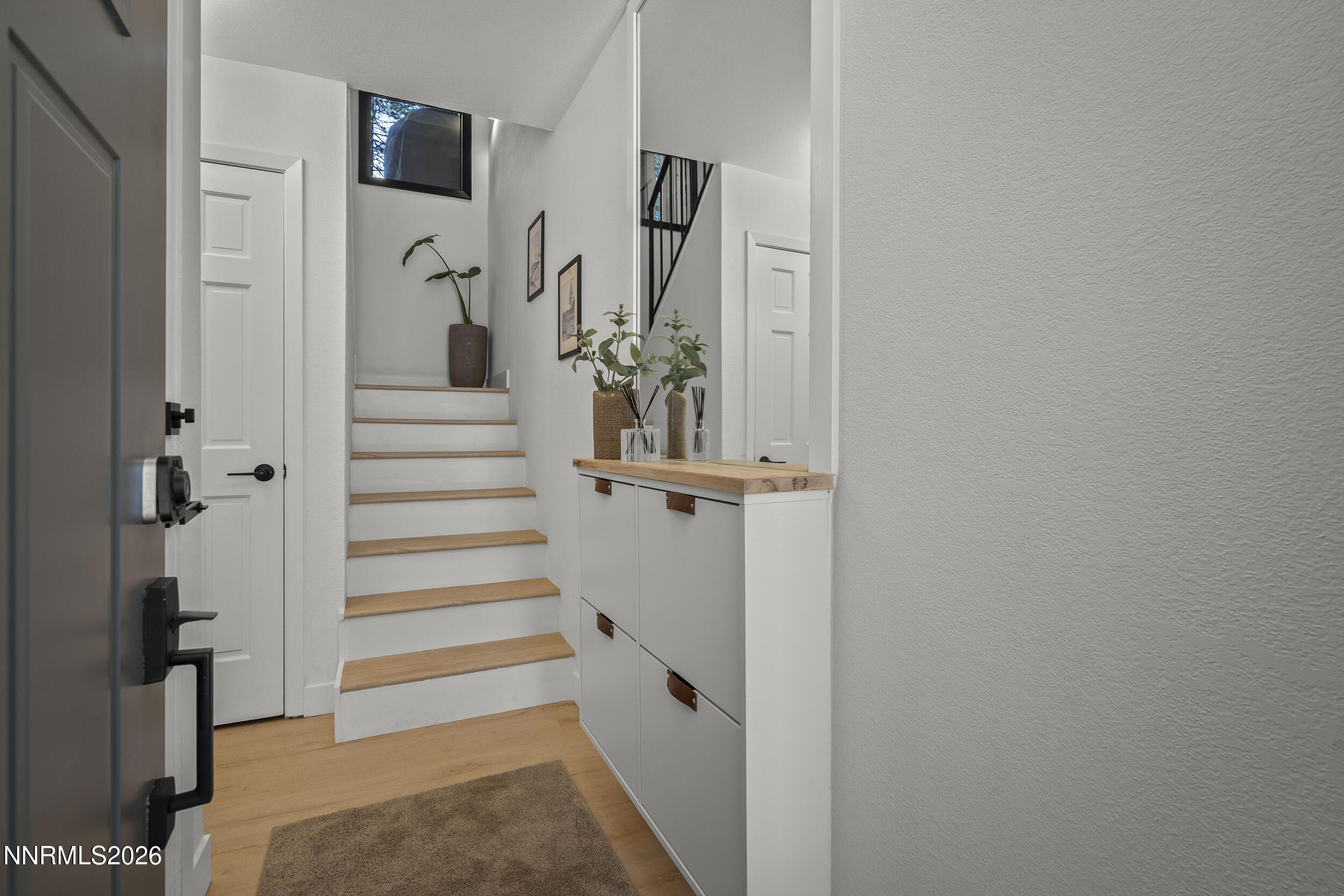 908 Harold Drive Unit 21 Property Photo 2