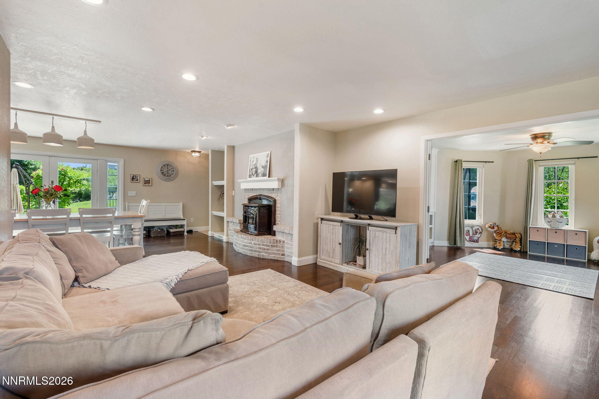 11010 Dryden Drive Property Photo 32