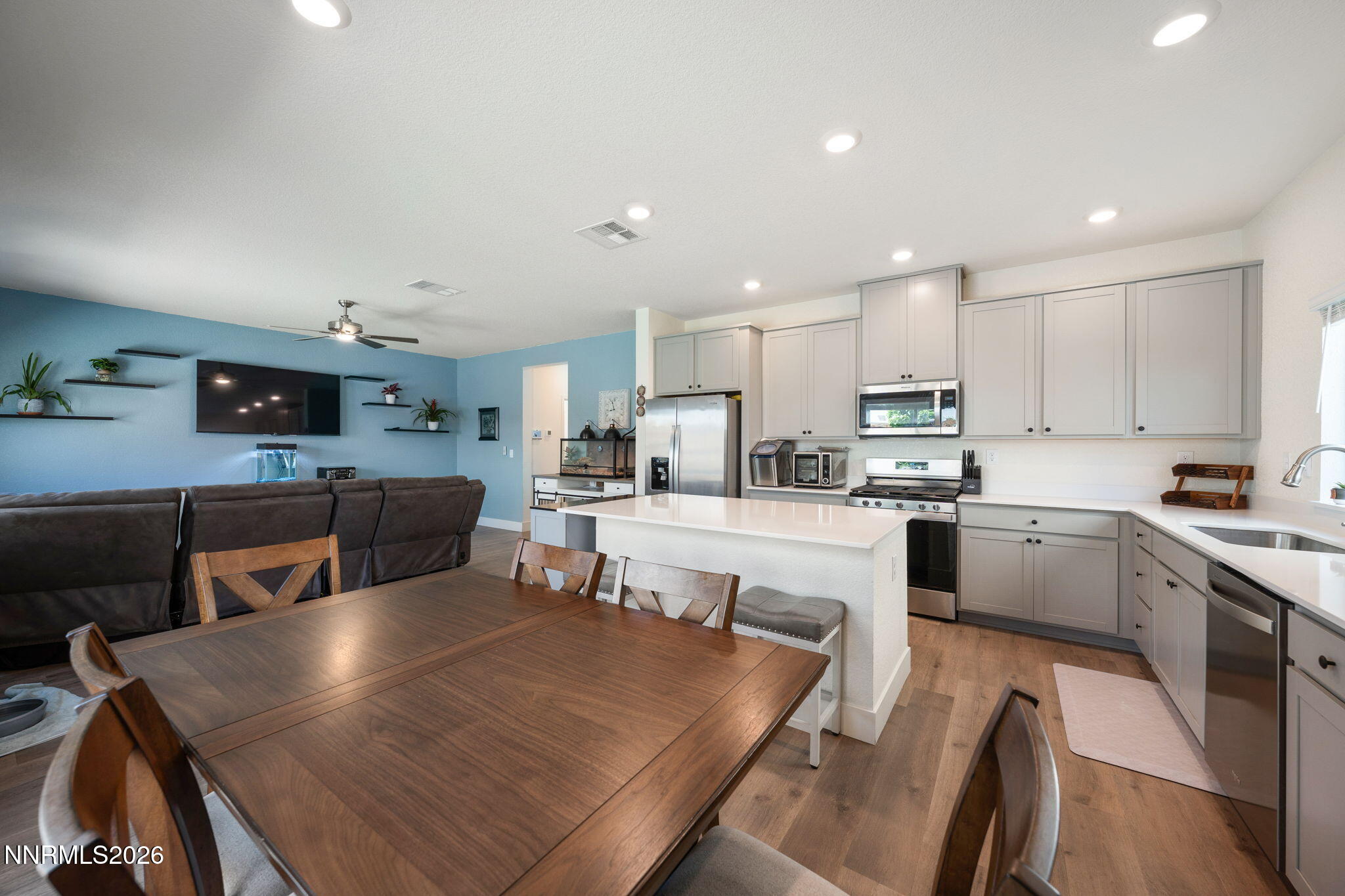 1862 Biotite Way Property Photo 8