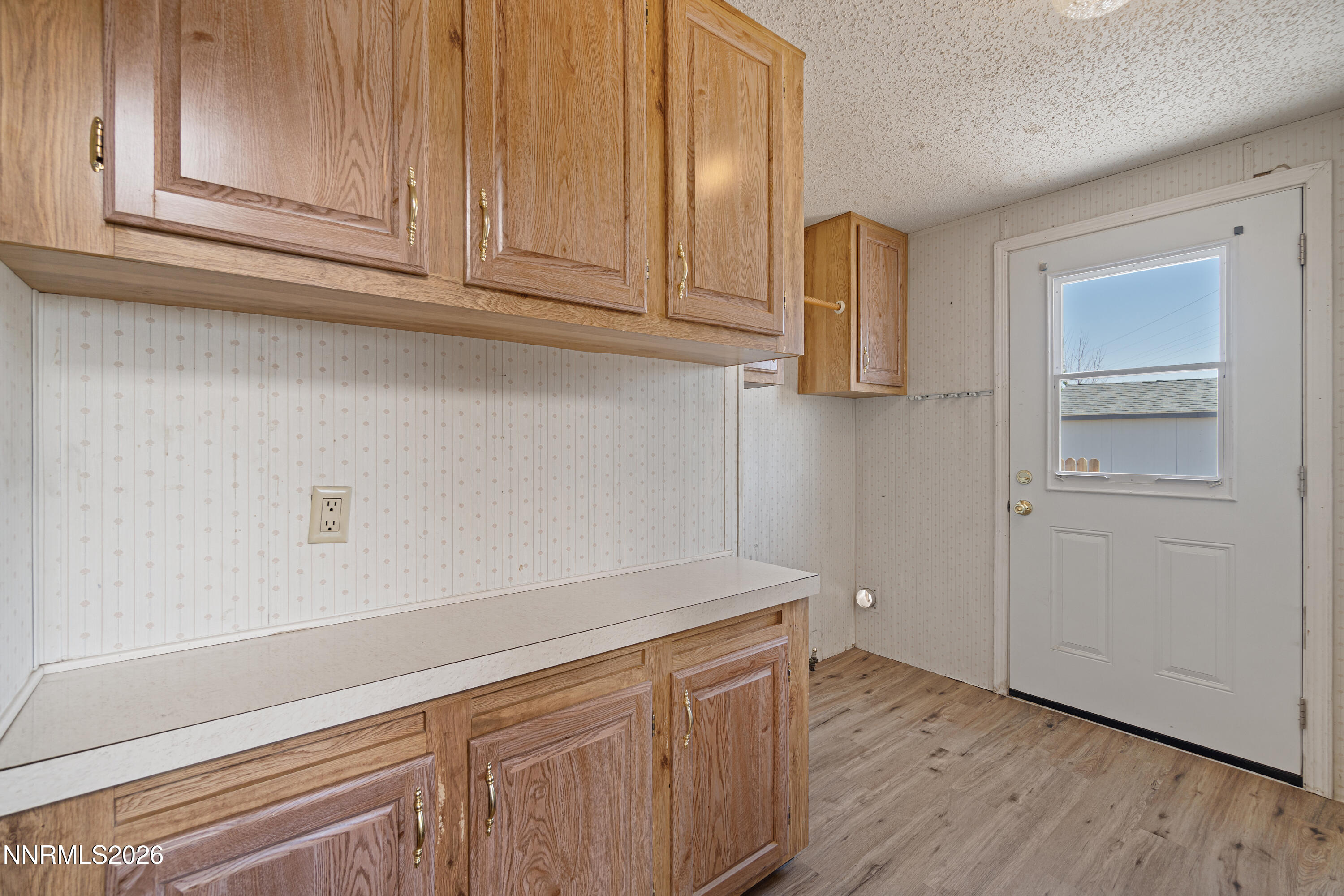 5720 Apache Drive Property Photo 16