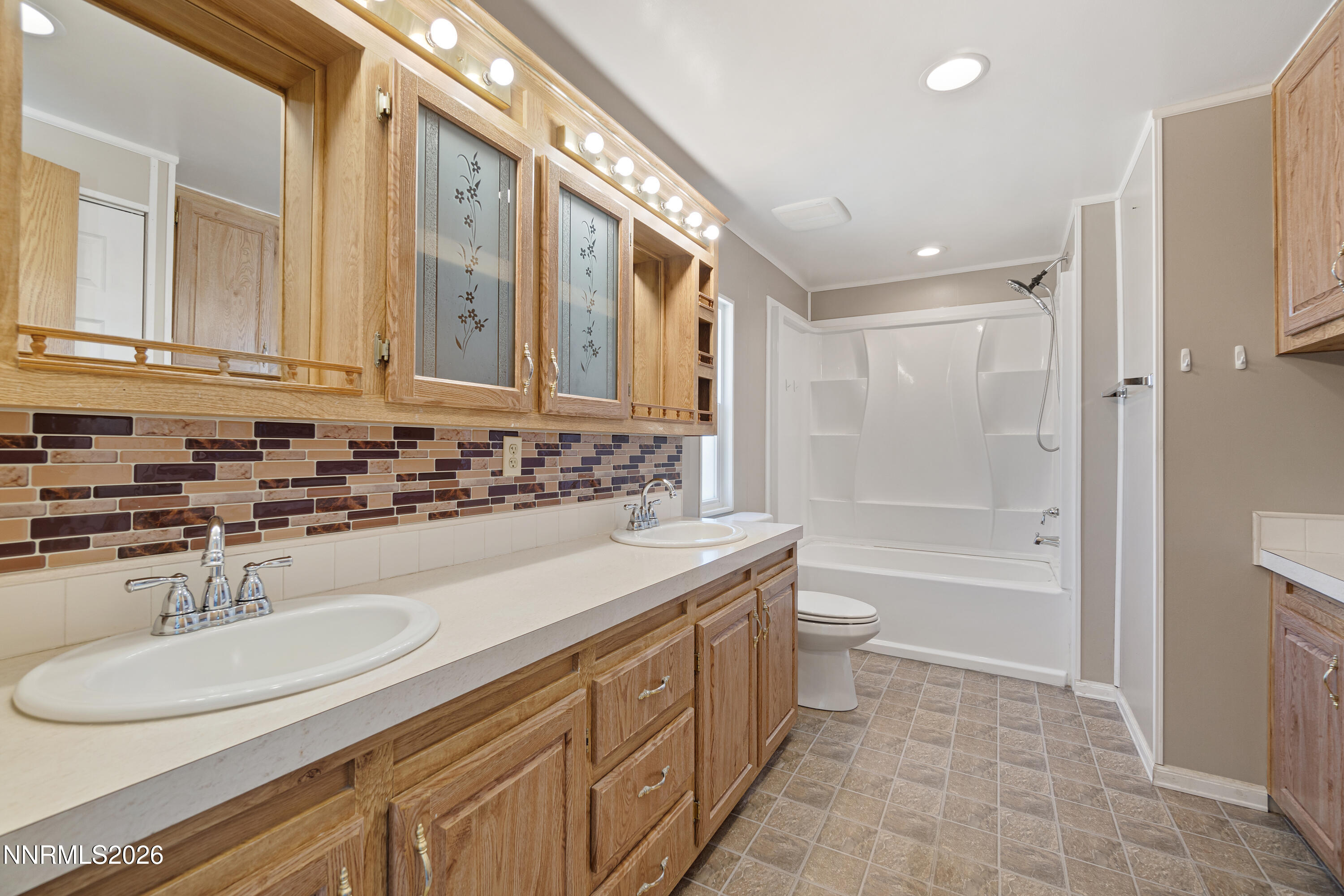 5720 Apache Drive Property Photo 19