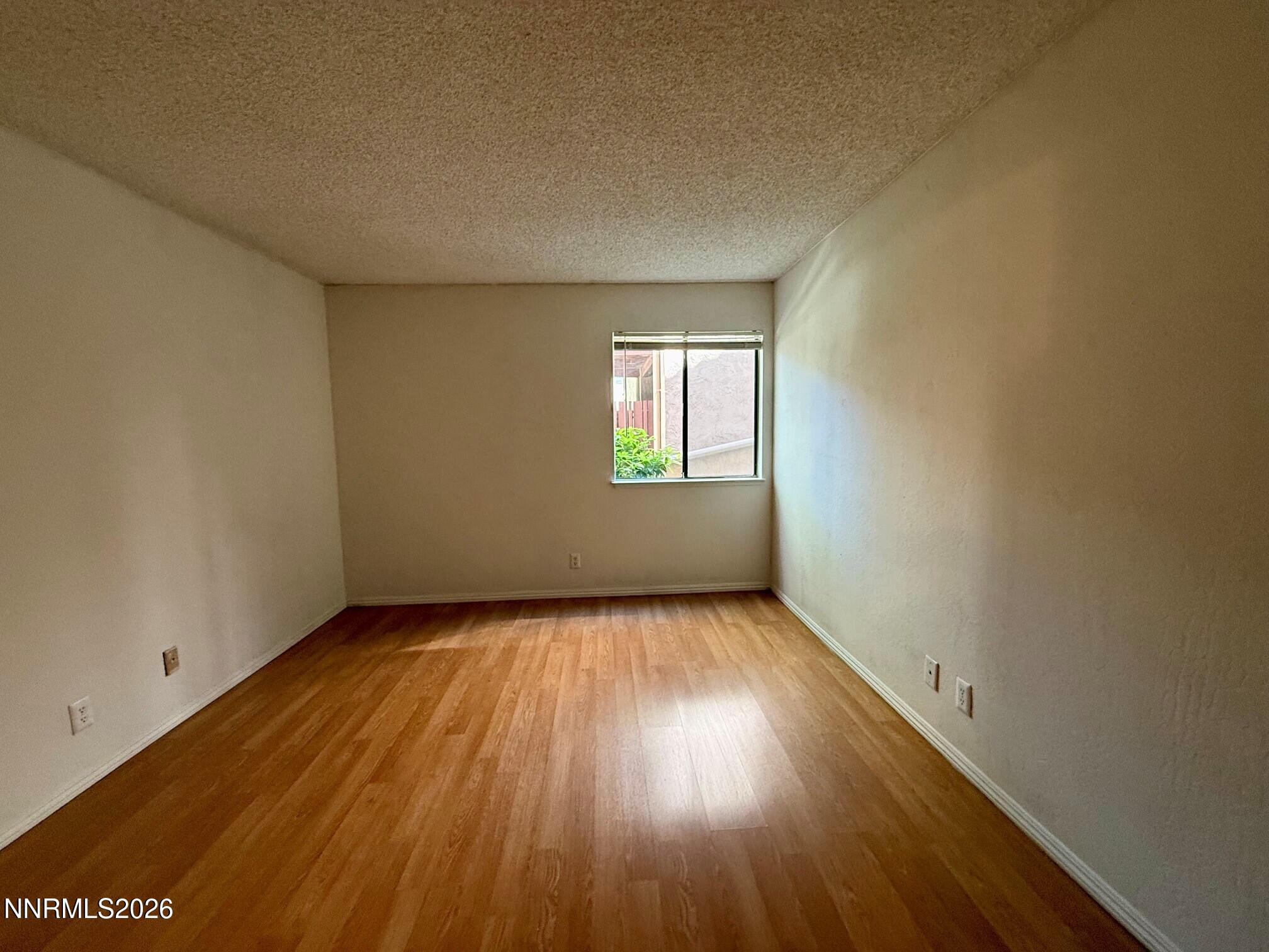 2955 Lakeside Drive Unit 120 Property Photo 6