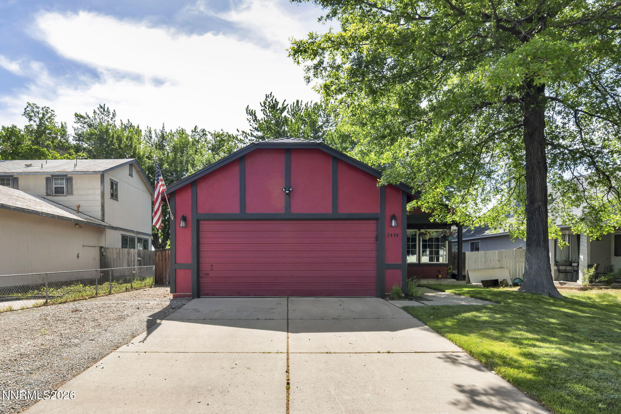 2434 Fieldcrest Drive Property Photo 1