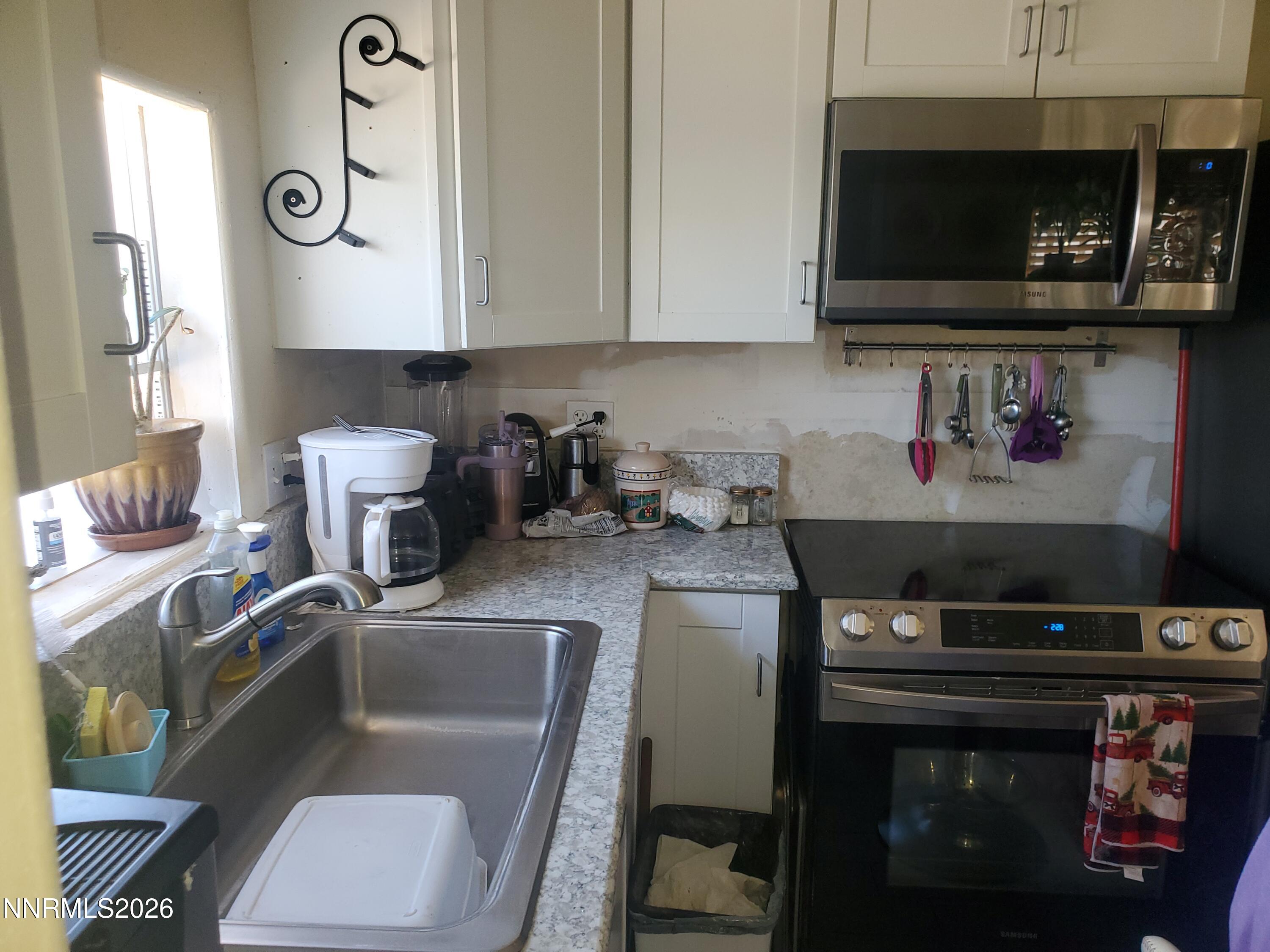 123 S Betty Jane Drive Property Photo 5