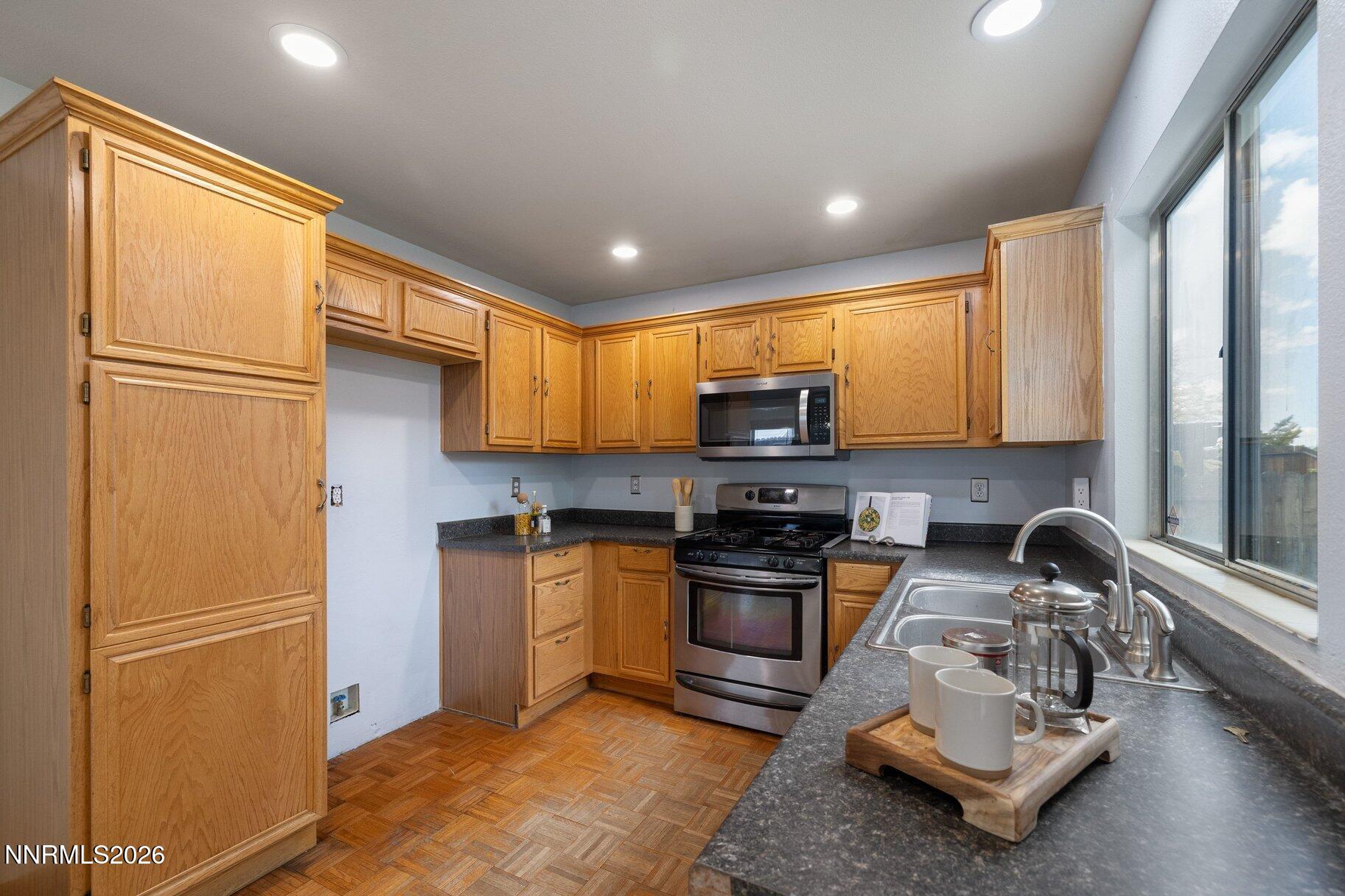8486 Piper Place Property Photo 13